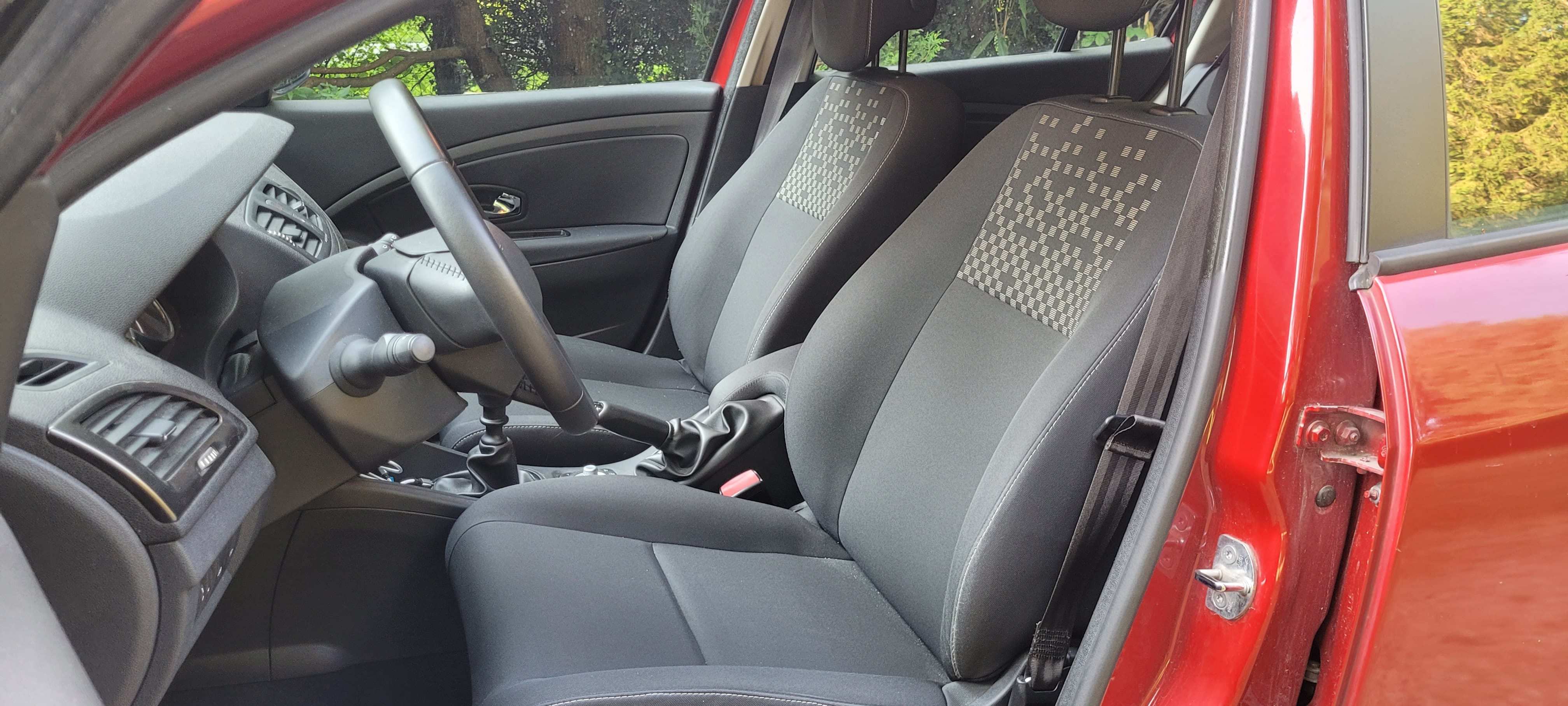 Renault Mégane Berline avec Entrée audio / iPod