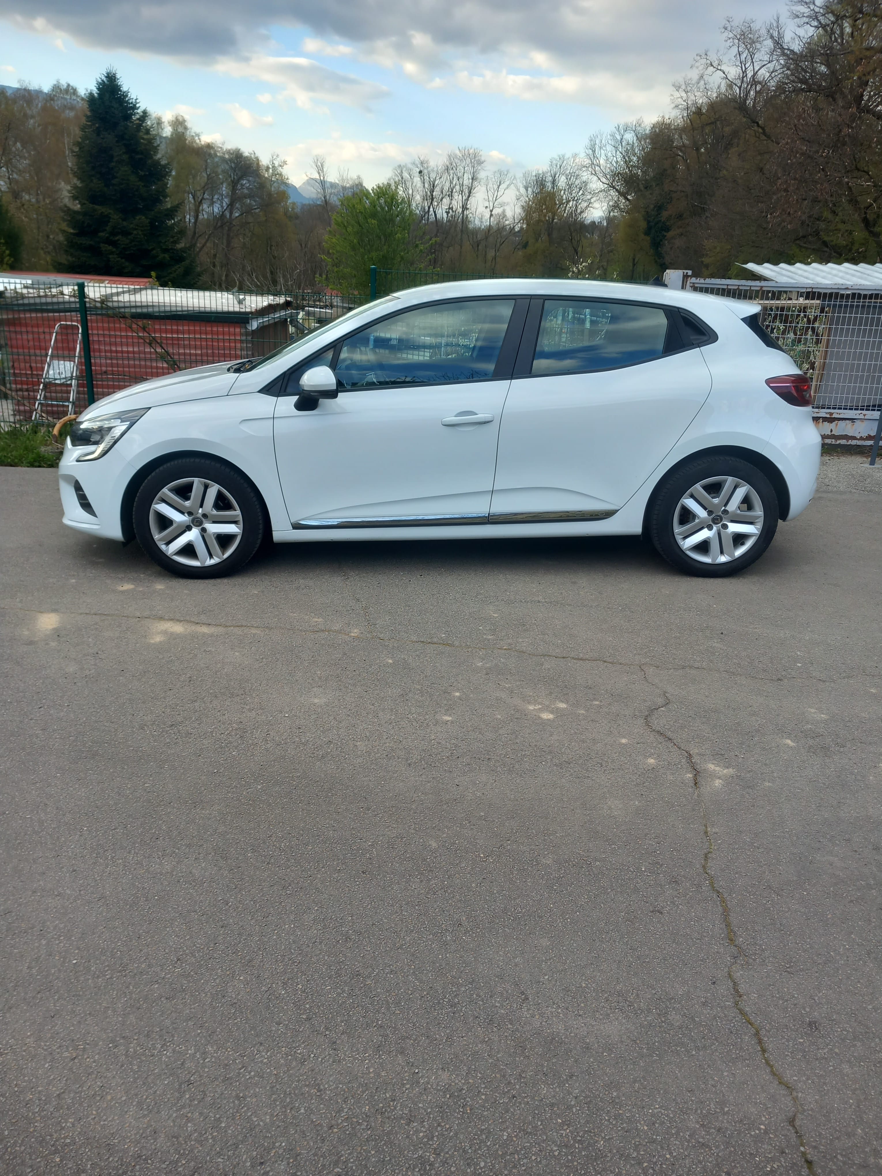 Renault Clio 1.5dci avec Climatisation
