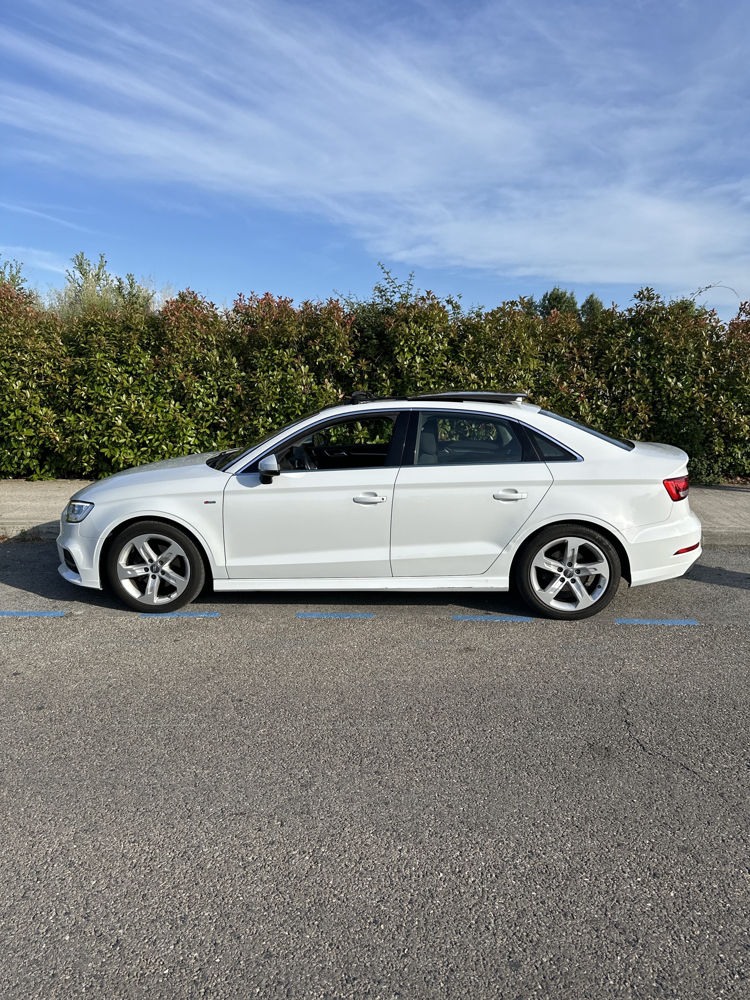 Audi A3 1.4 TFSI Berline avec Entrée audio / iPod