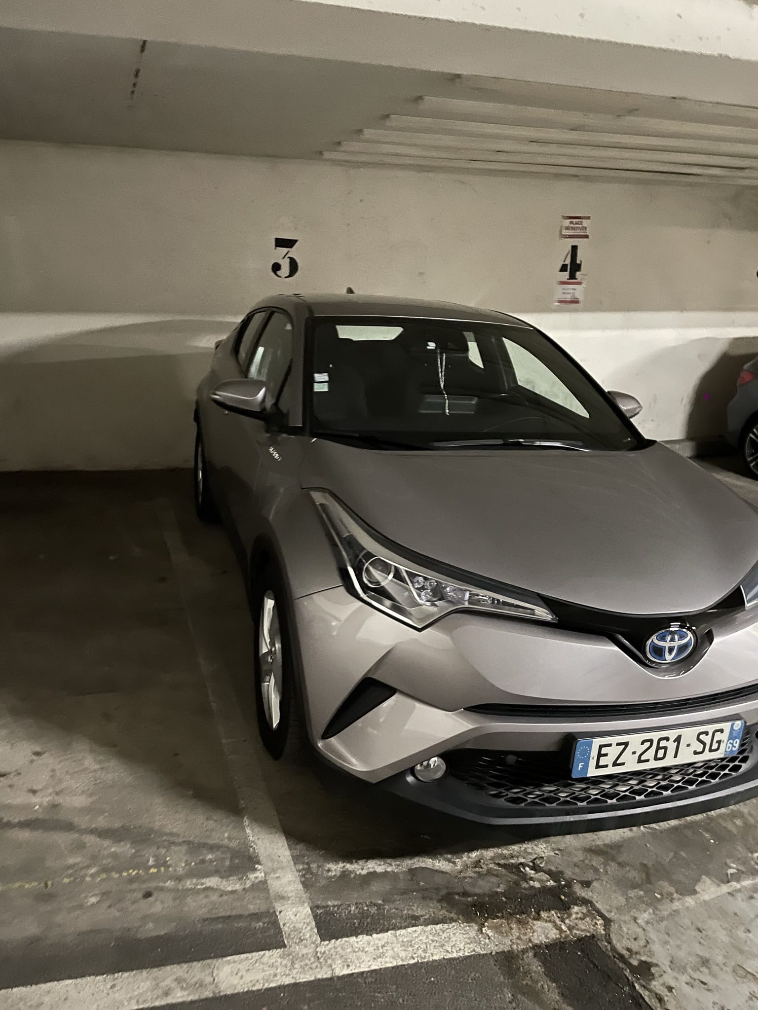 Toyota C-HR, 2018, Essence 95, automatique