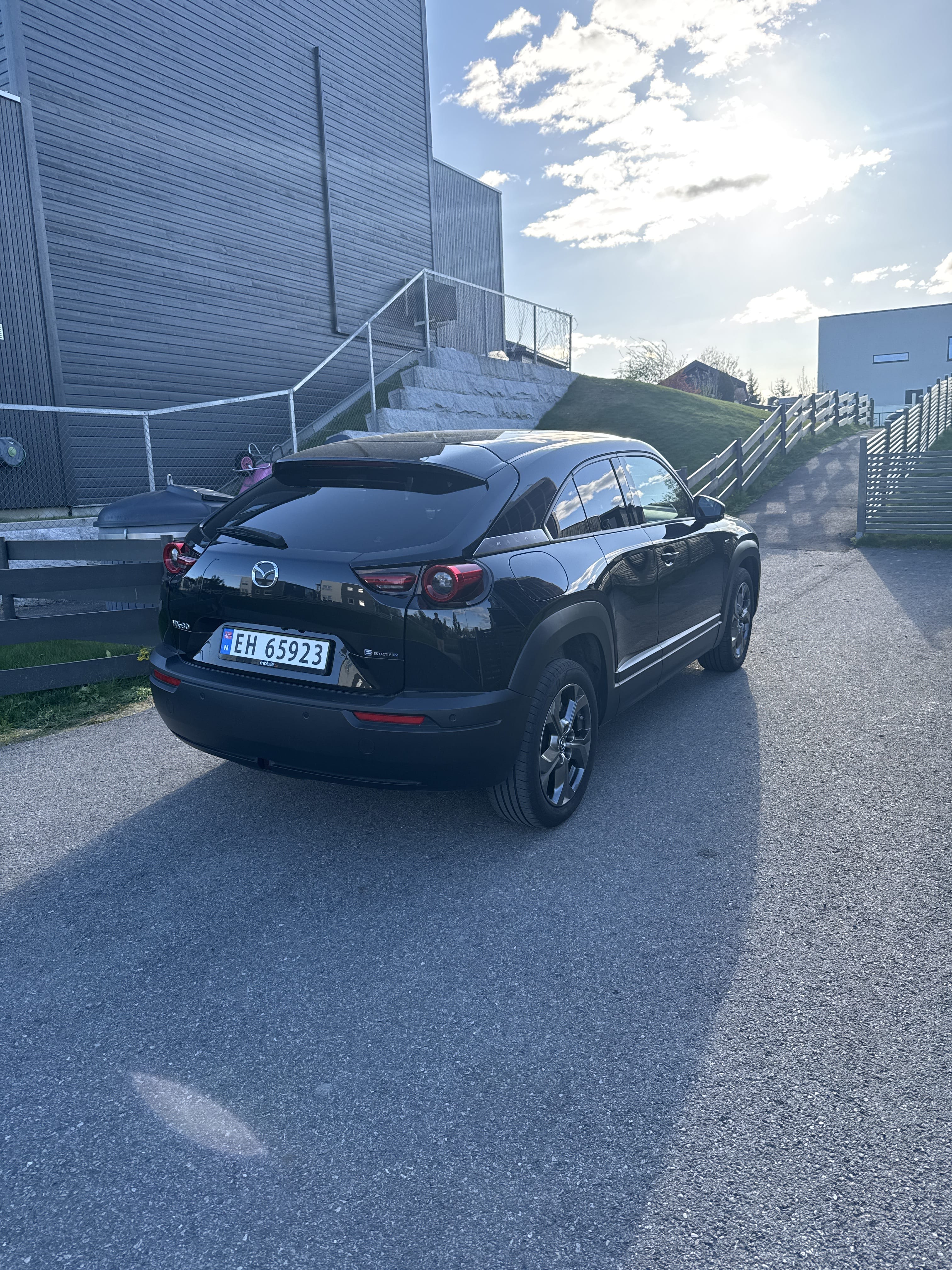 Mazda MX-30 med GPS