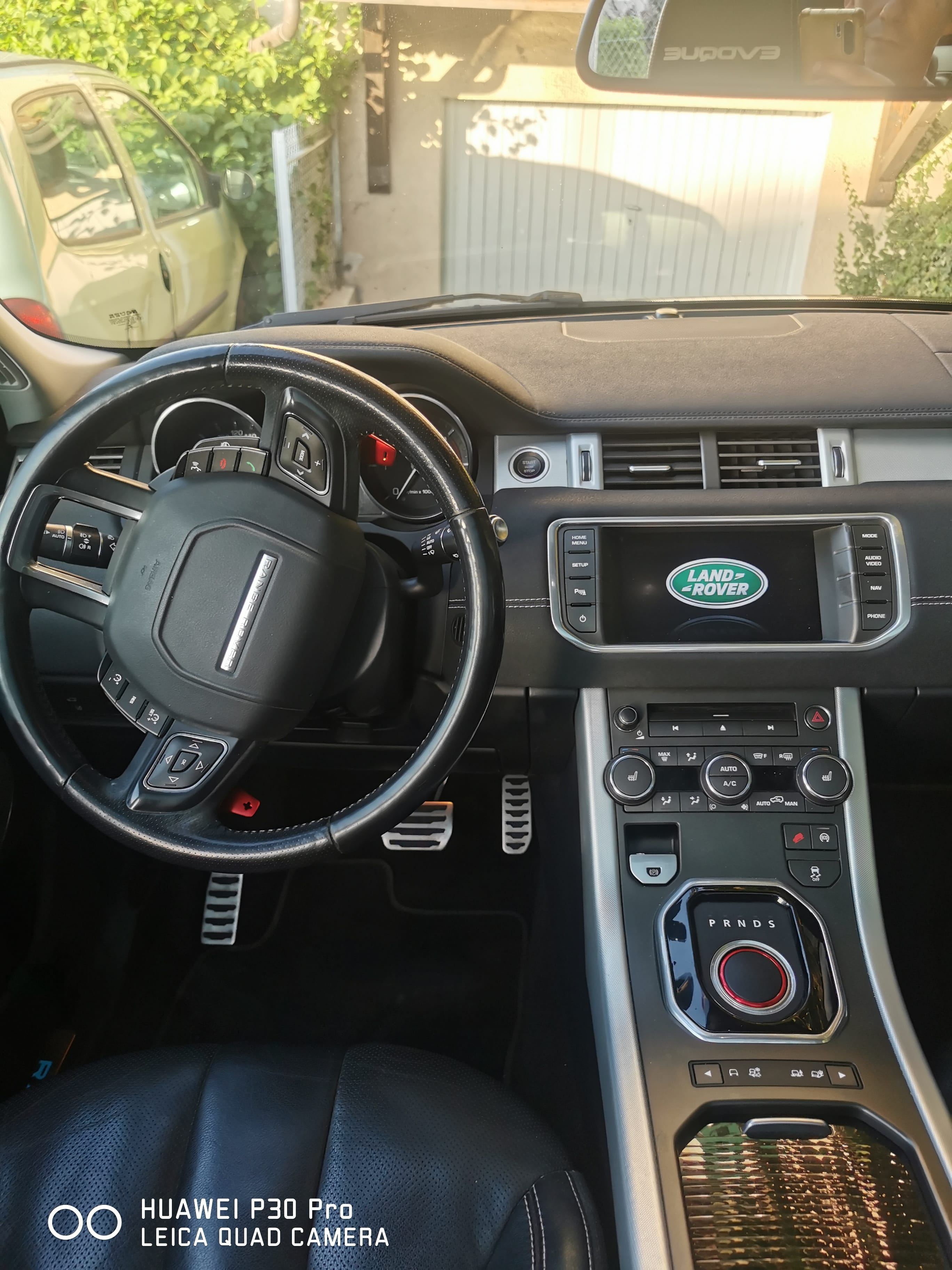 Land-Rover Range Rover Evoque avec Siège bébé