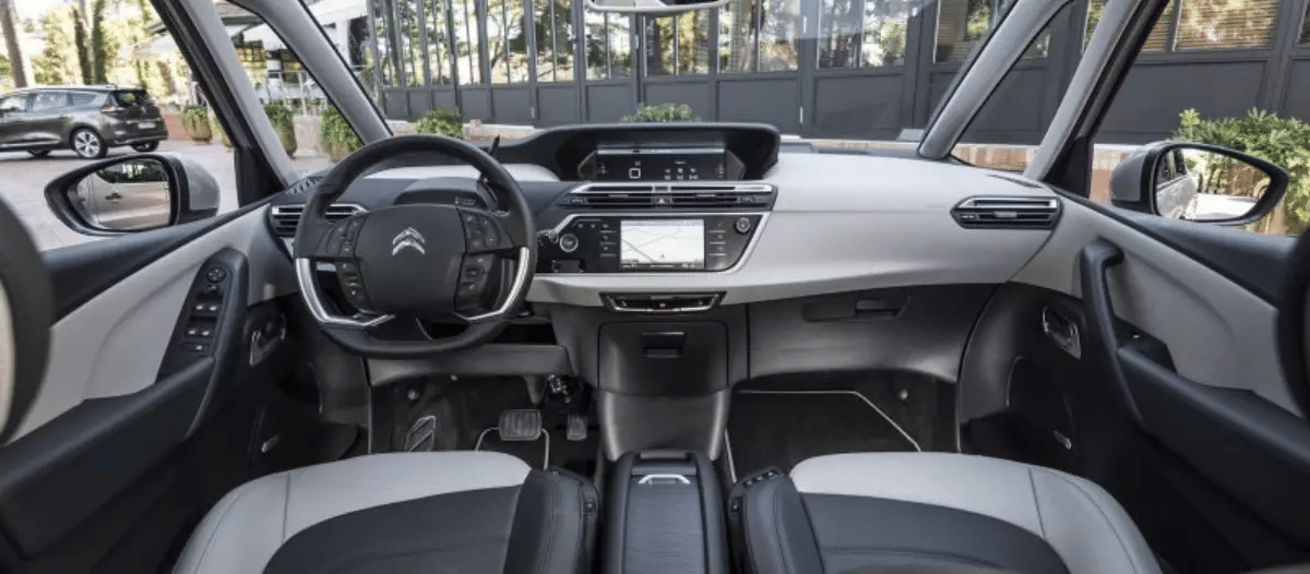 Citroen C4 Spacetourer mit Navigationsgerät
