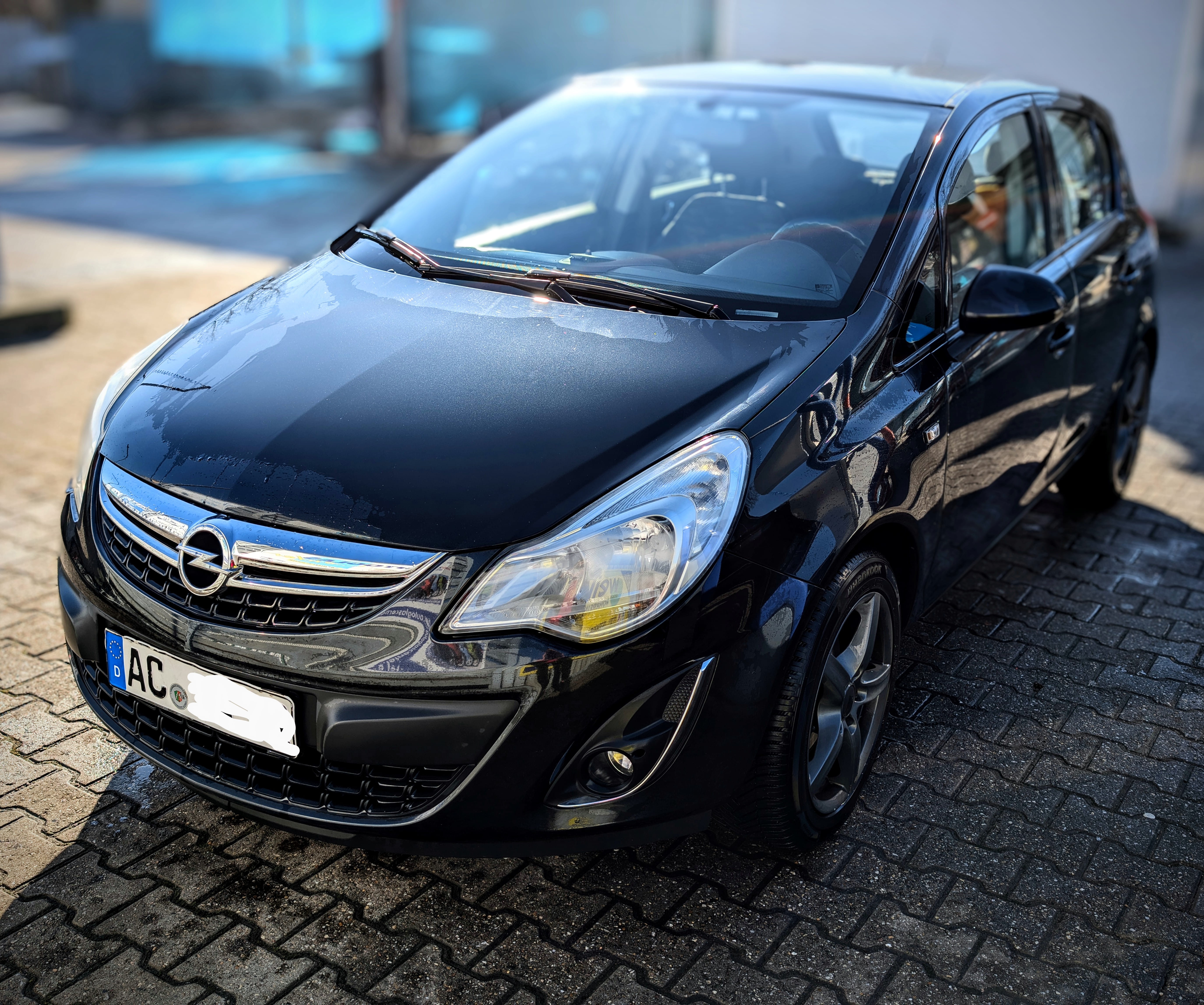 Opel Corsa 1.7 CDTI (hohe Leistung beim niedriger Spritverbrauch), 130 PS, 2012, Diesel