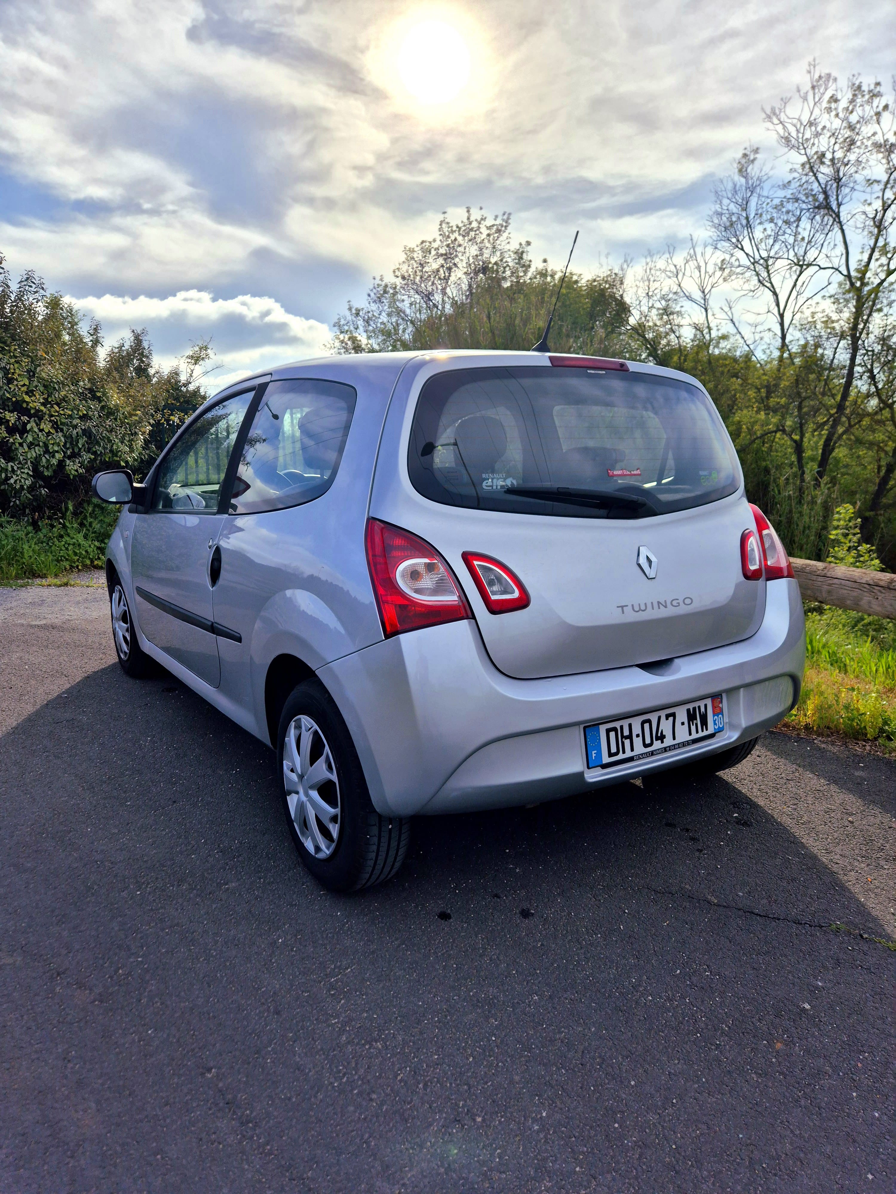 Renault Twingo II avec Audio Bluetooth