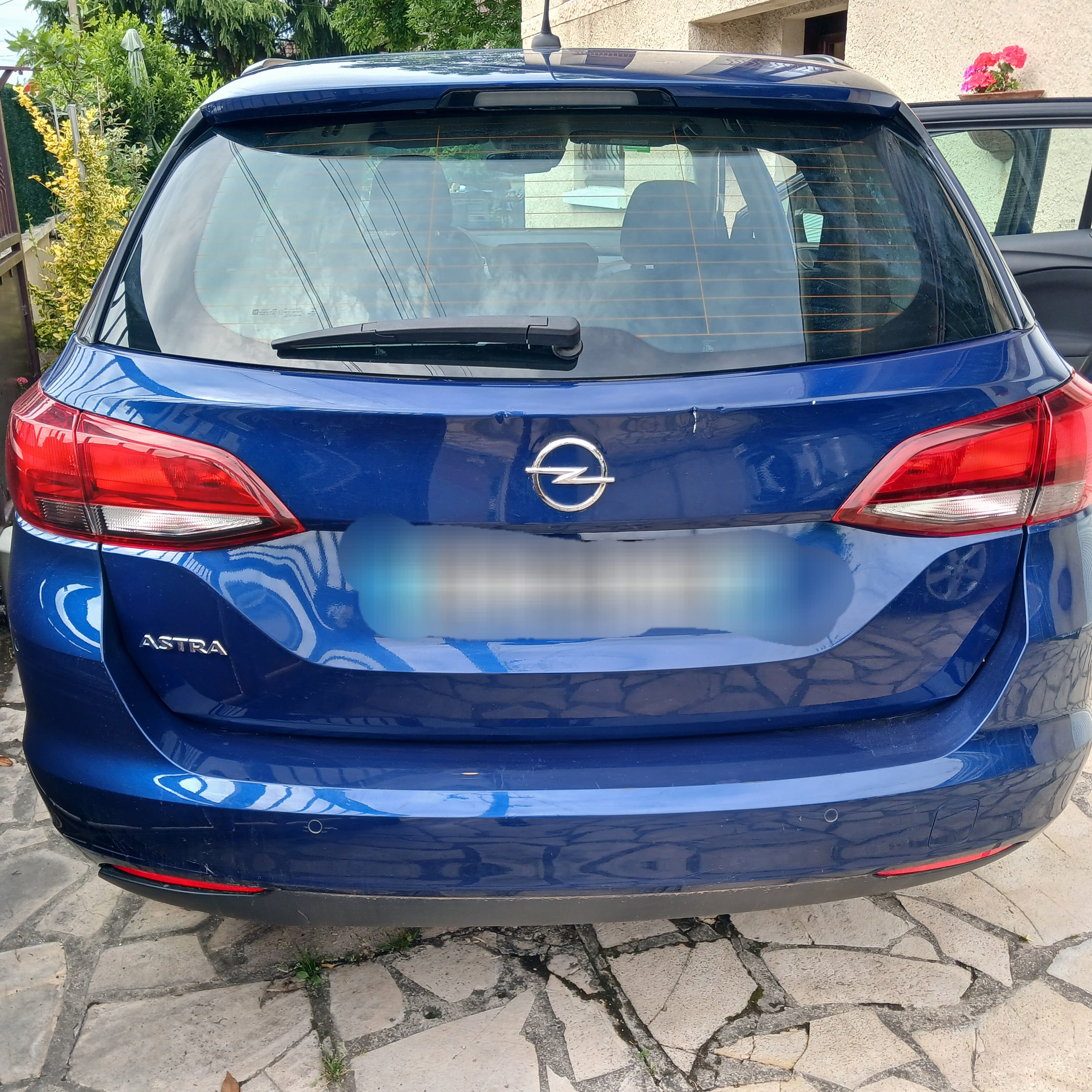 Opel Astra avec Régulateur de vitesse