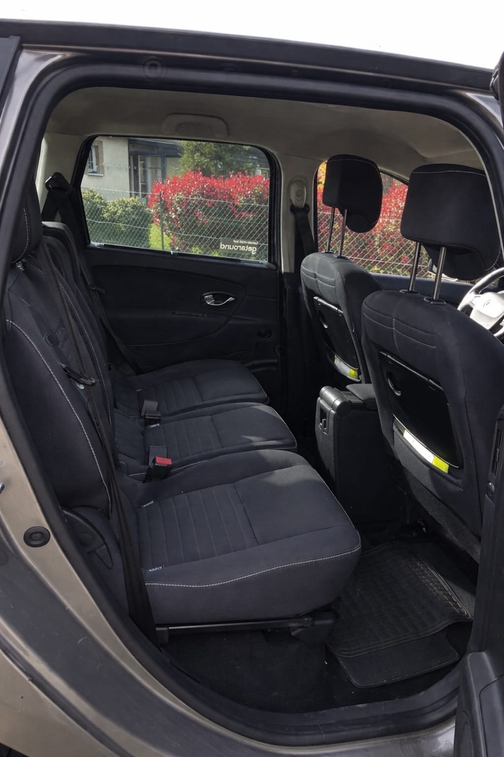 Renault Mégane avec Siège bébé