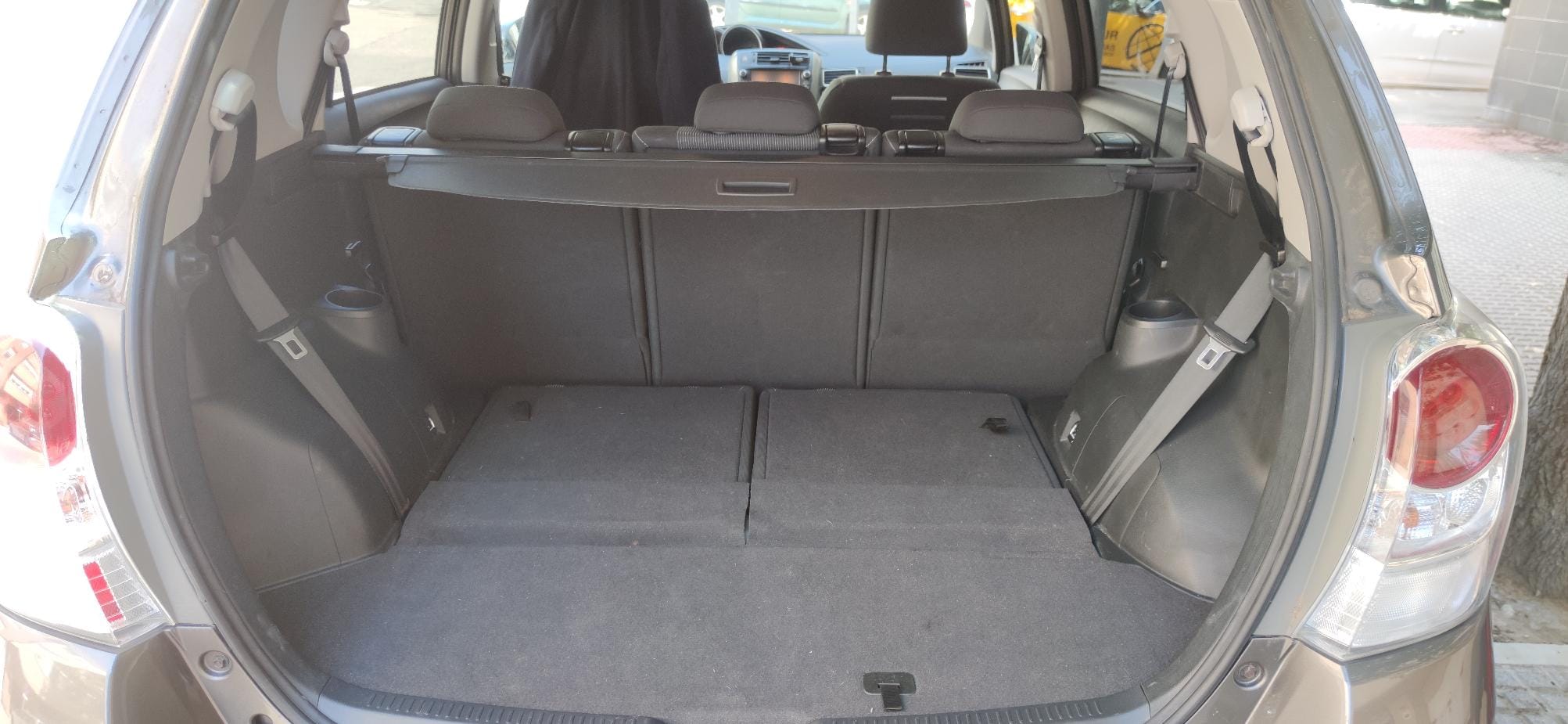 Toyota Verso 1.6 VVT-i 132 CV 7 plazas con Silla infantil