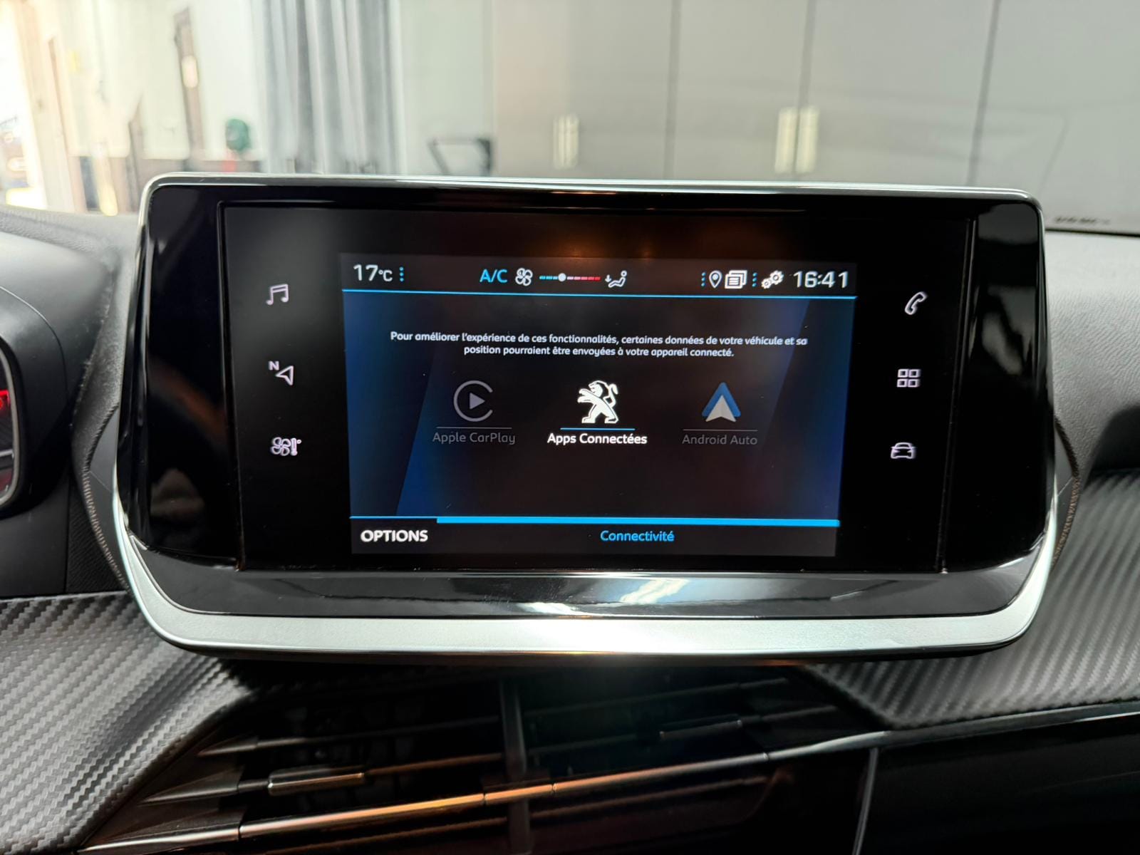 Peugeot 208 with Bluetooth audio