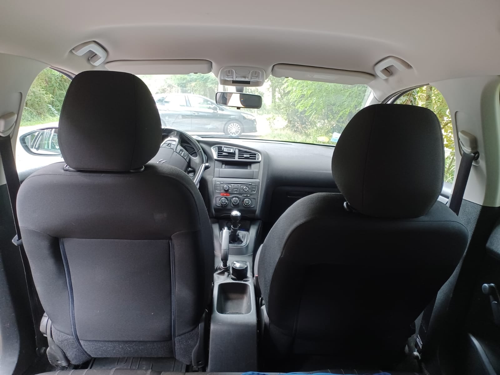 Citroen C4 avec Entrée audio / iPod