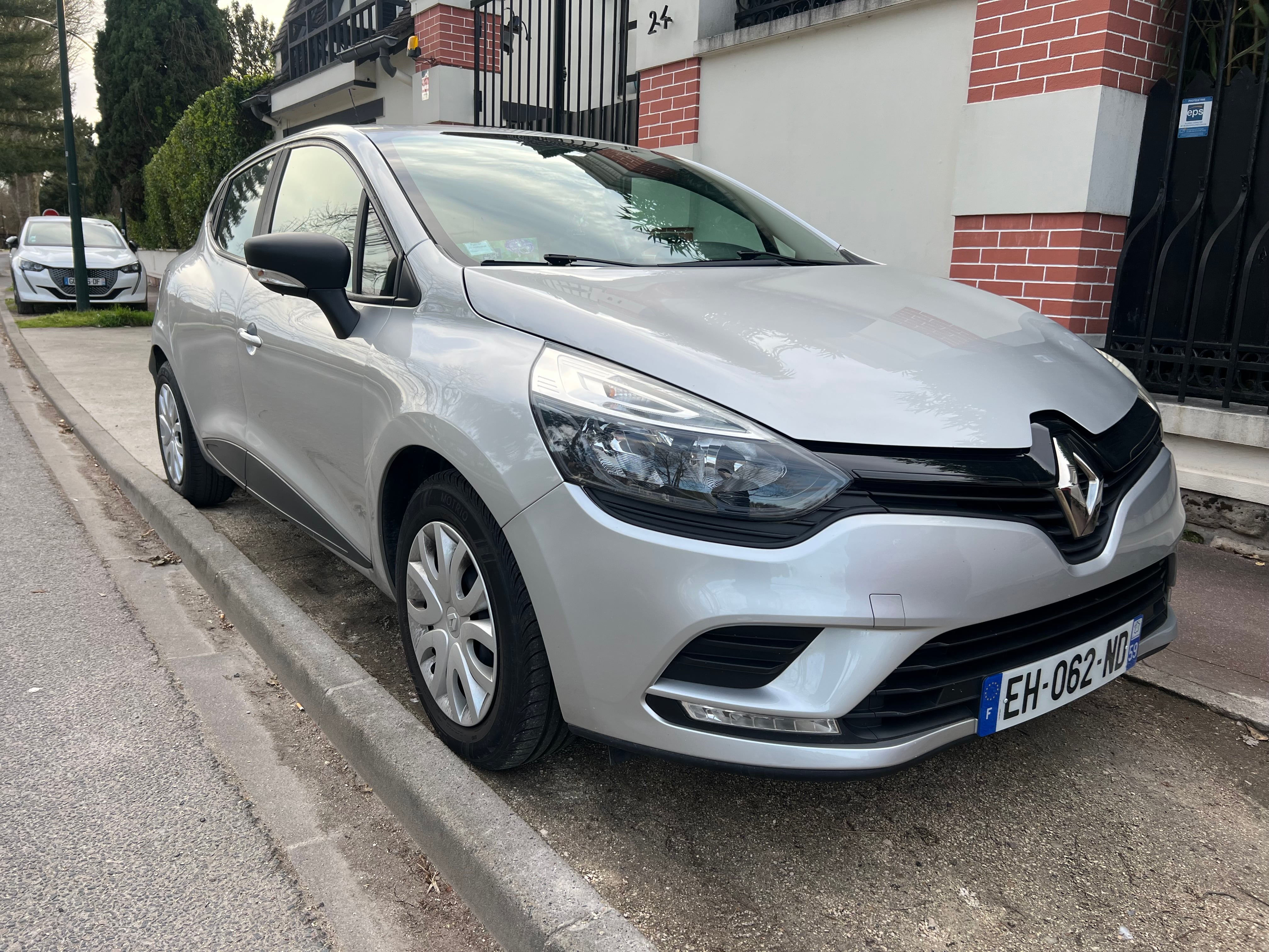 Renault Clio avec Régulateur de vitesse