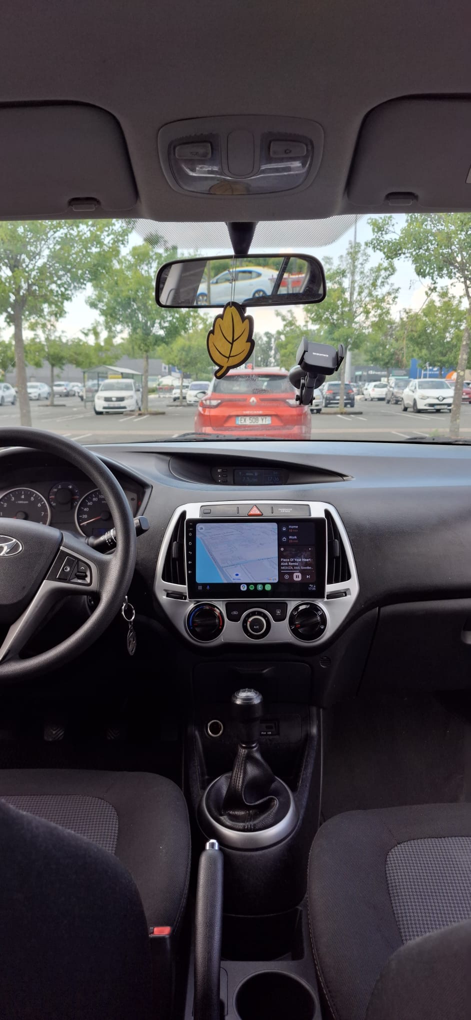 Hyundai i20 avec Siège bébé
