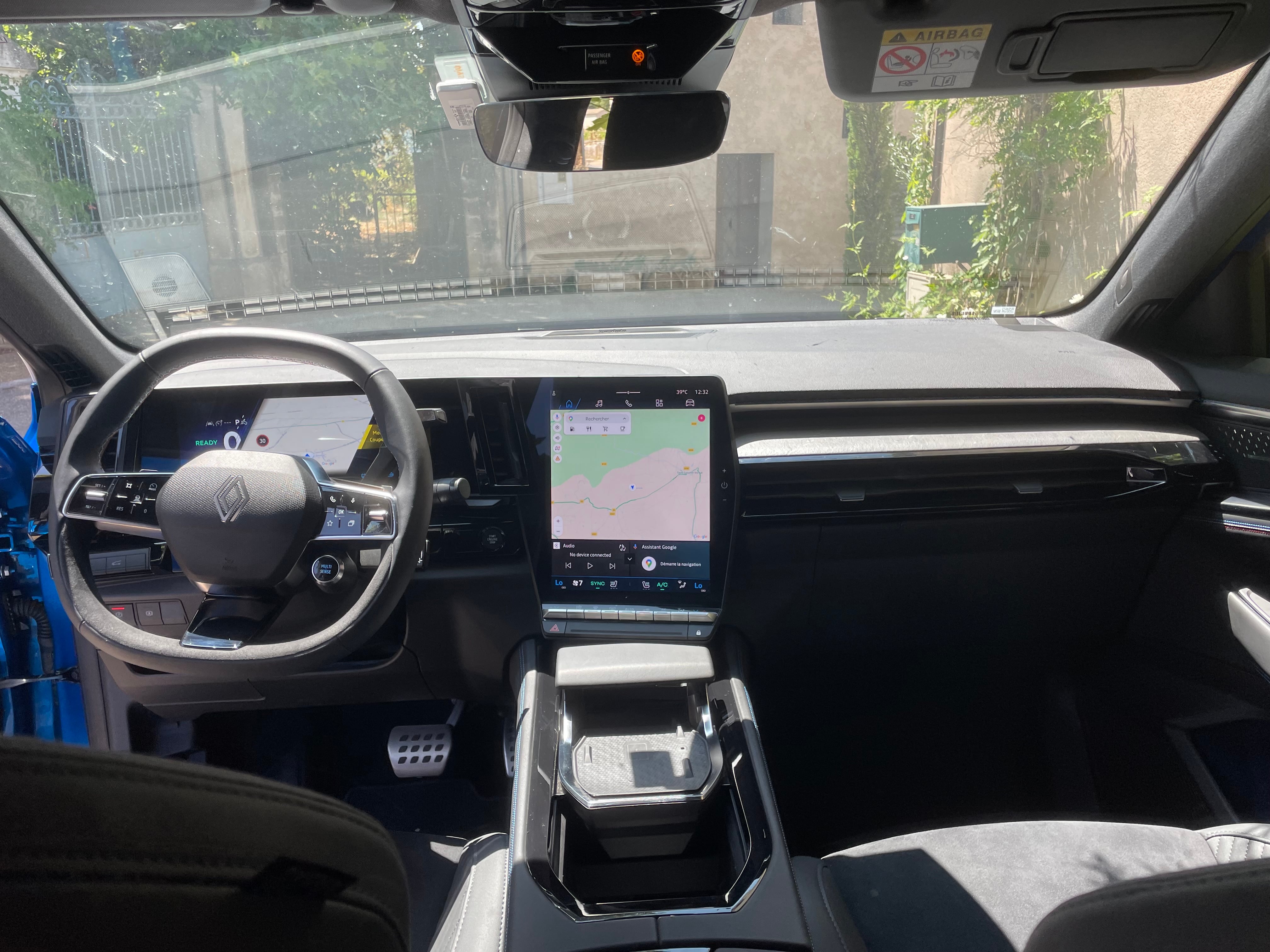 Renault Rafale E-Tech hybrid avec GPS