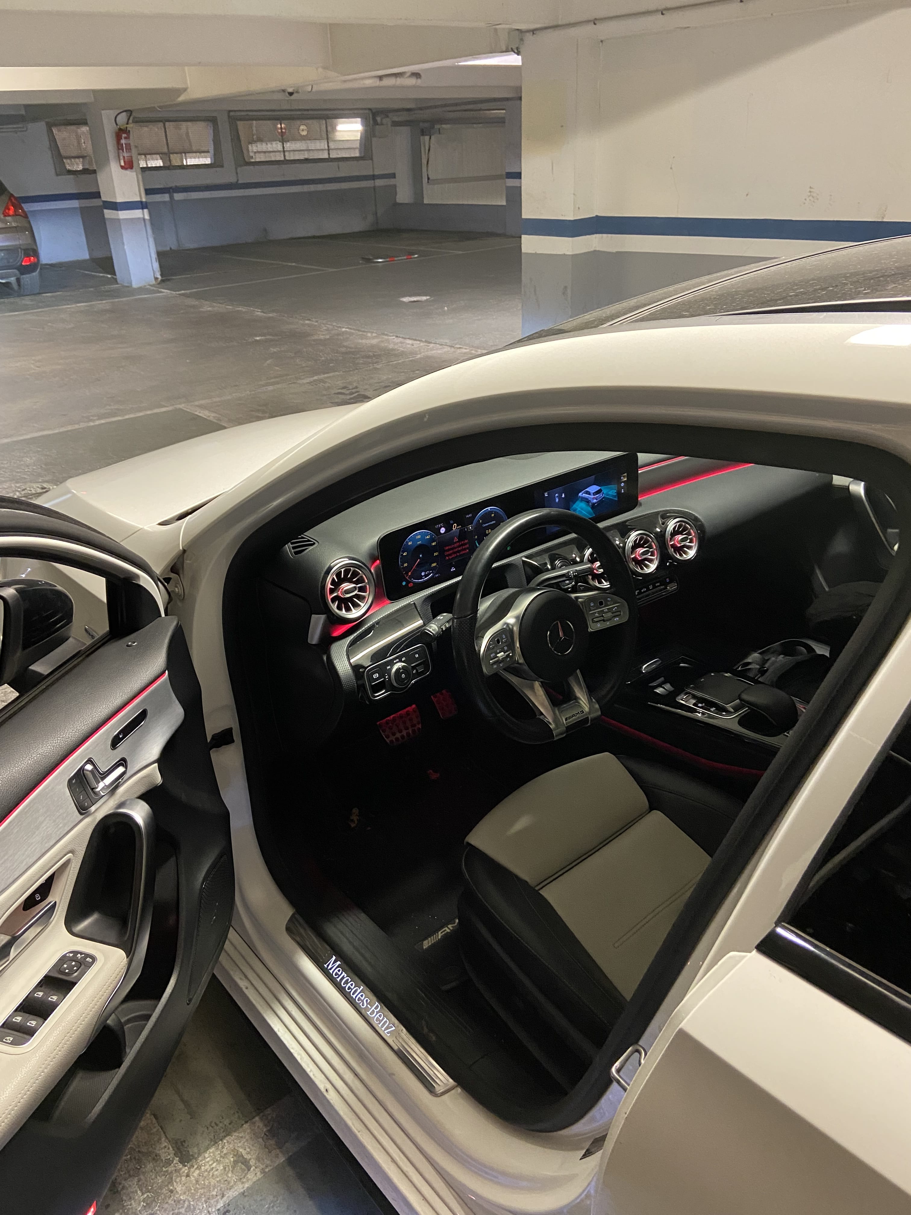 Mercedes-Benz Classe A Pack a45s & belle sonorités avec GPS