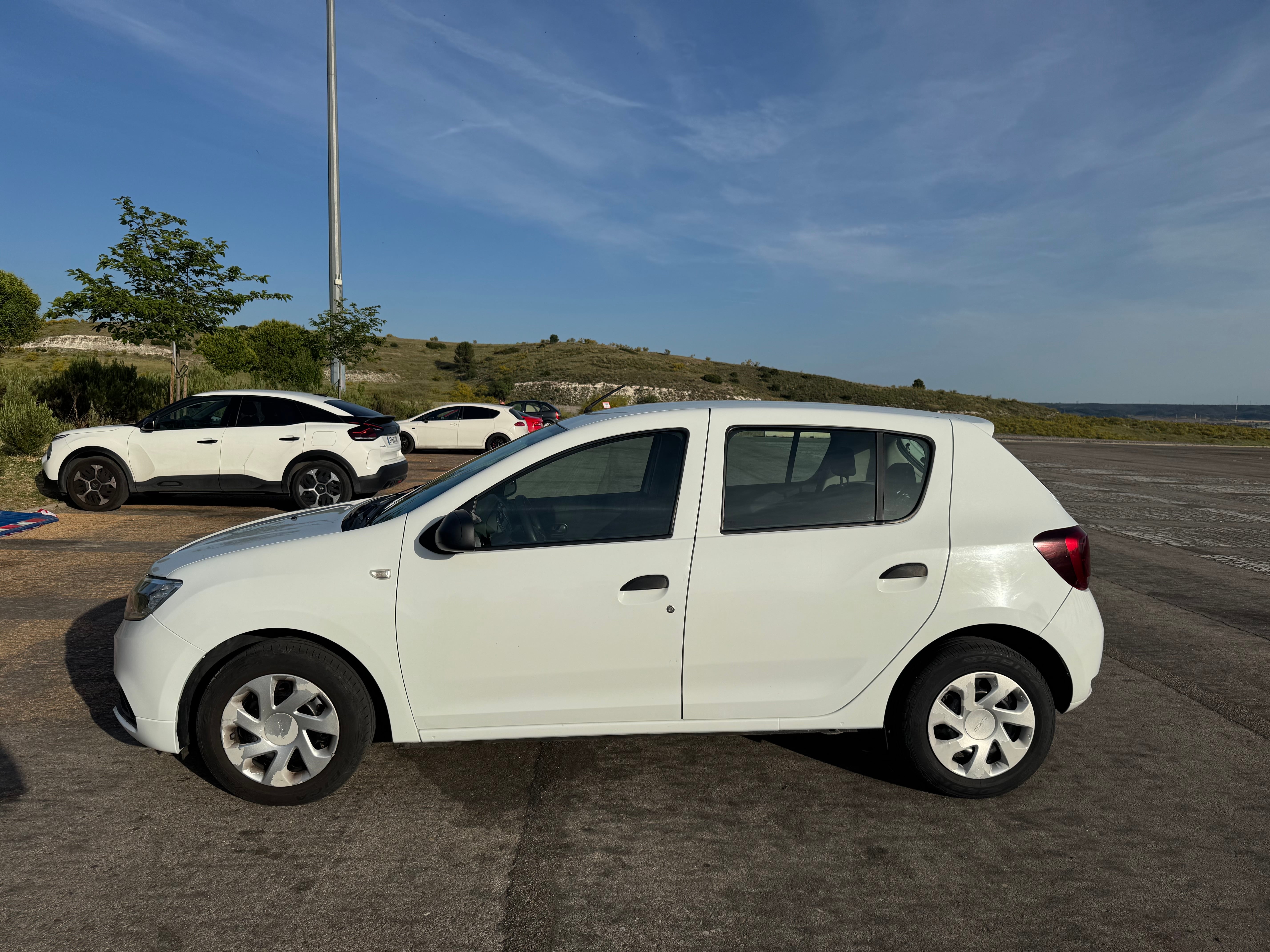 Dacia Sandero Amovens con Aire acondicionado