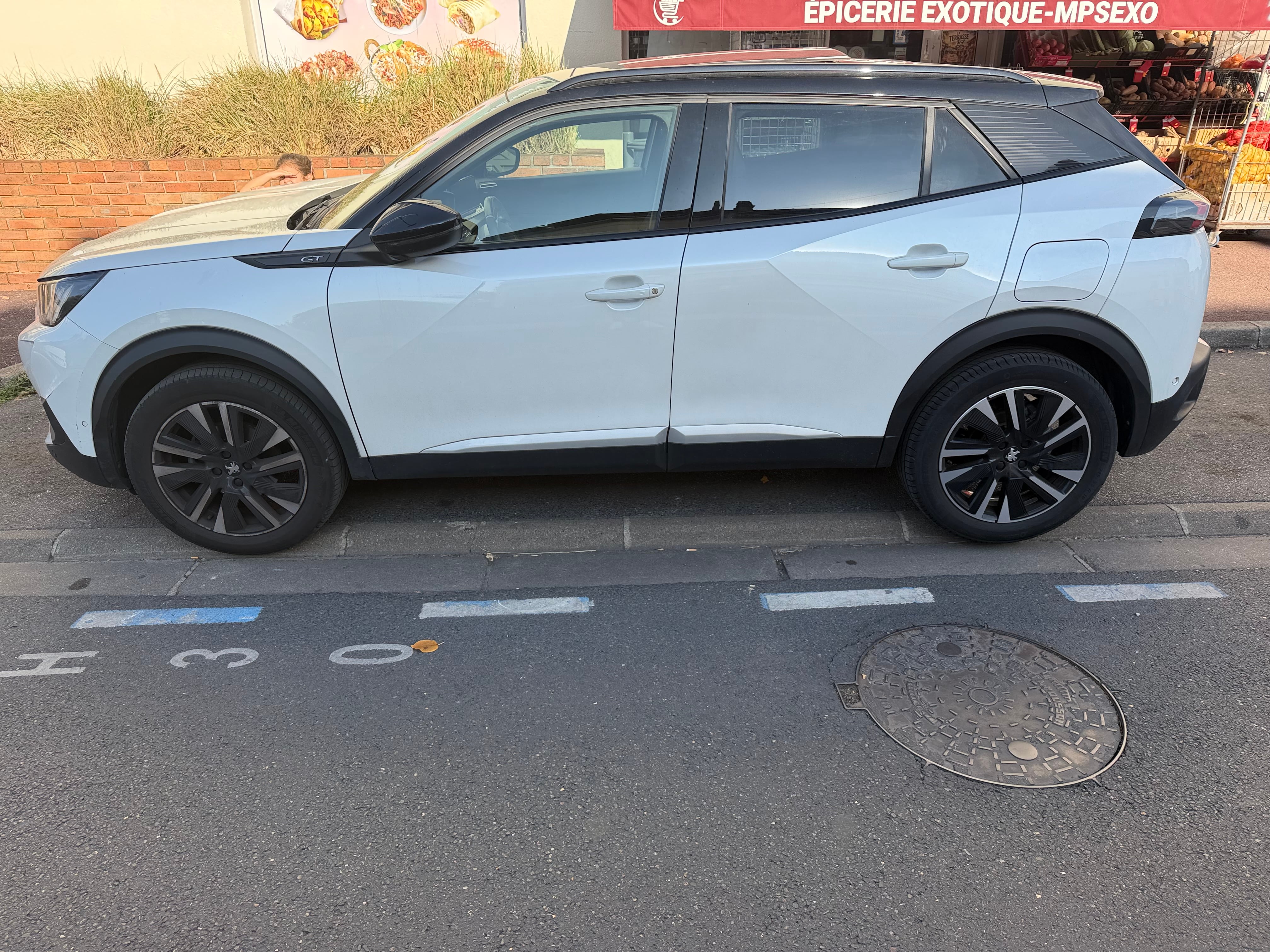 Peugeot 2008 avec Climatisation
