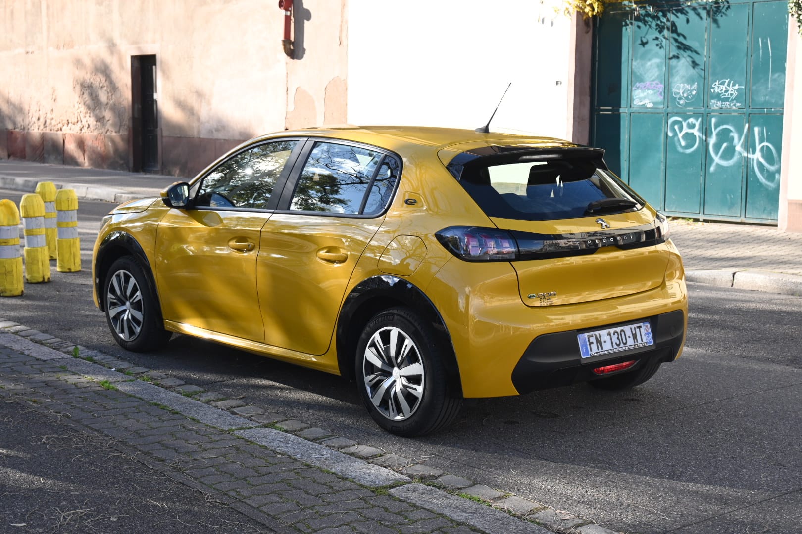 Peugeot e-208 Allure avec Régulateur de vitesse