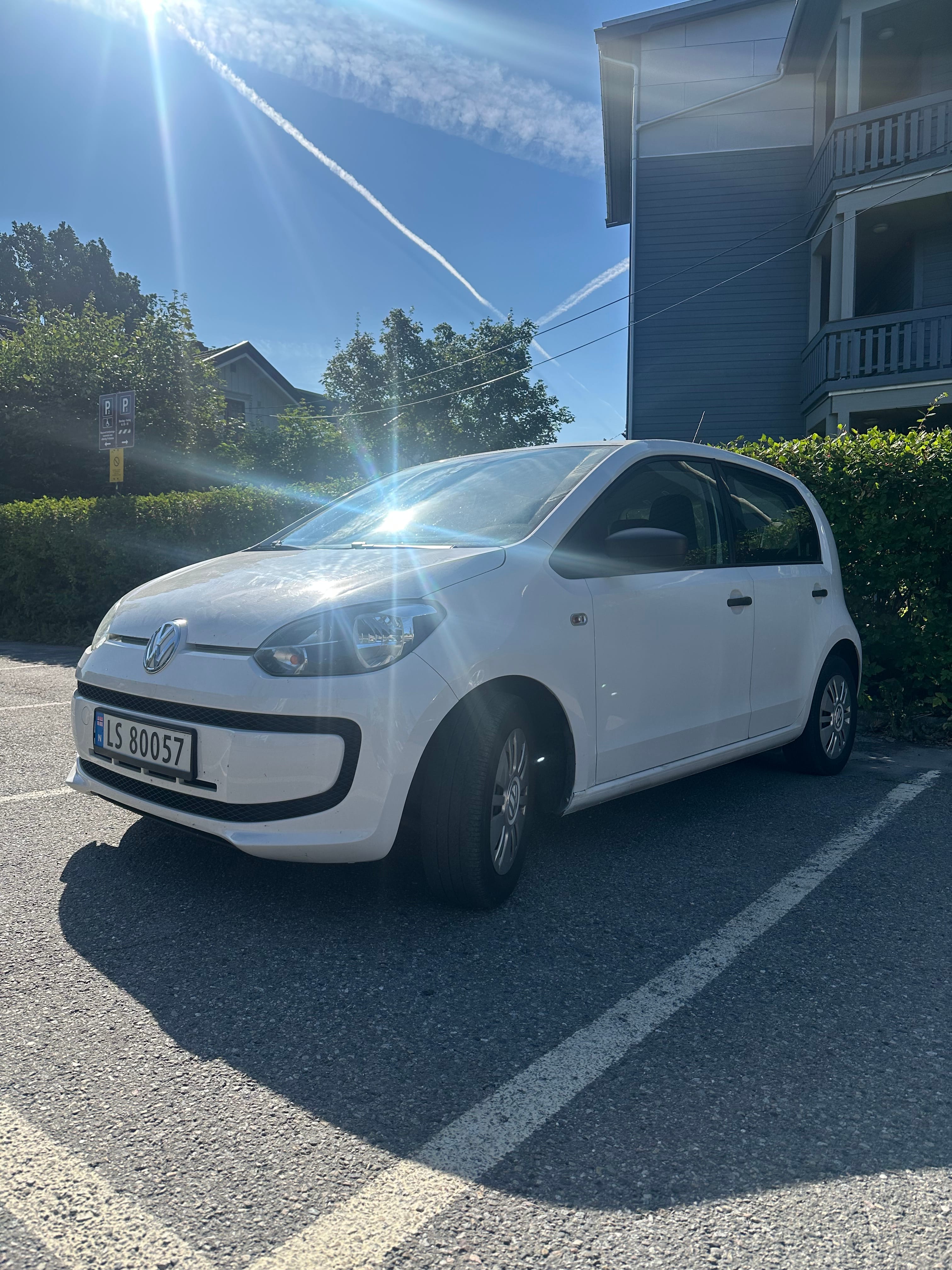 Volkswagen Up! 1000cc bensin, 2013, Blyfri 95