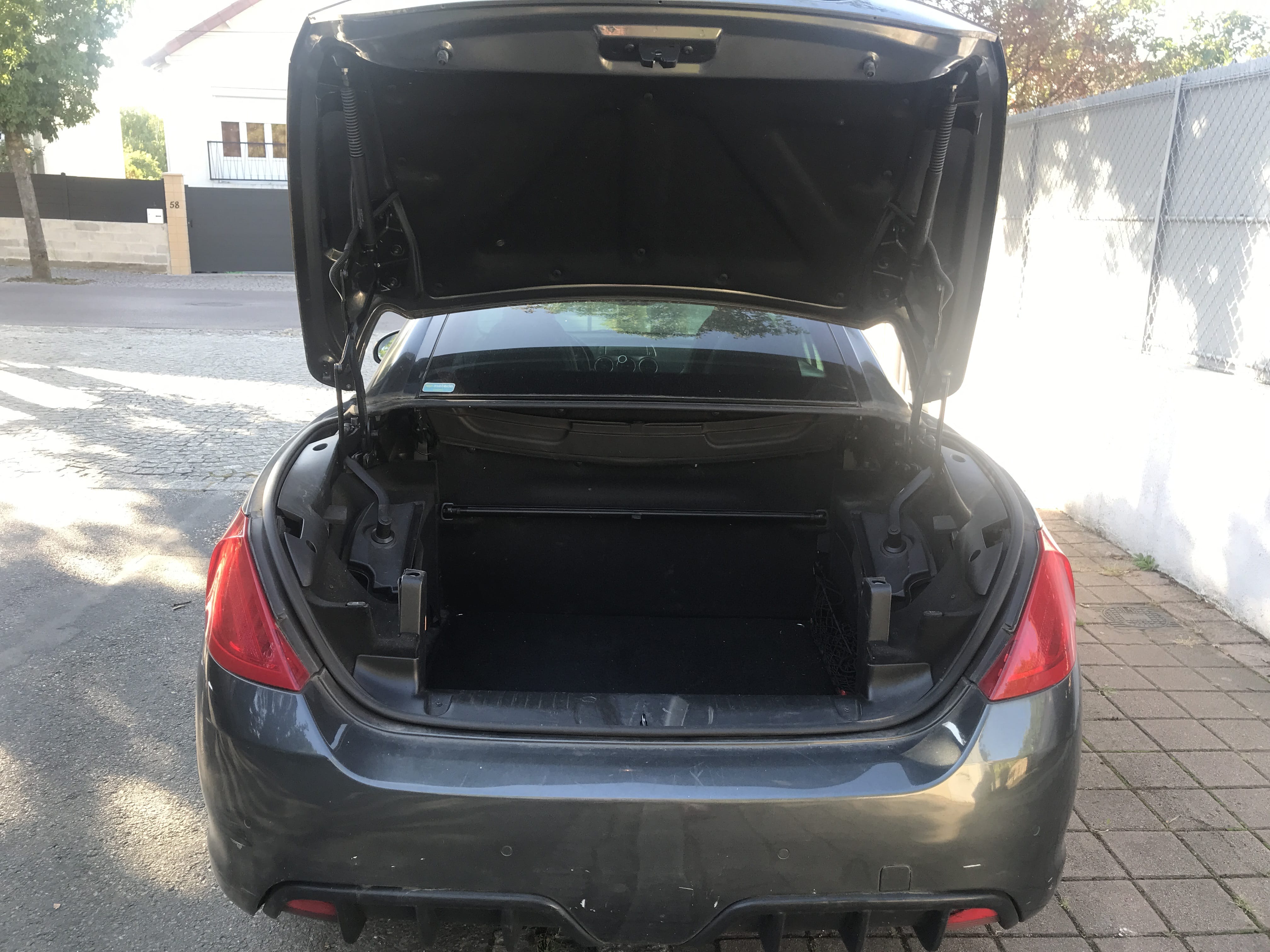 Peugeot 308 CC avec Entrée audio / iPod