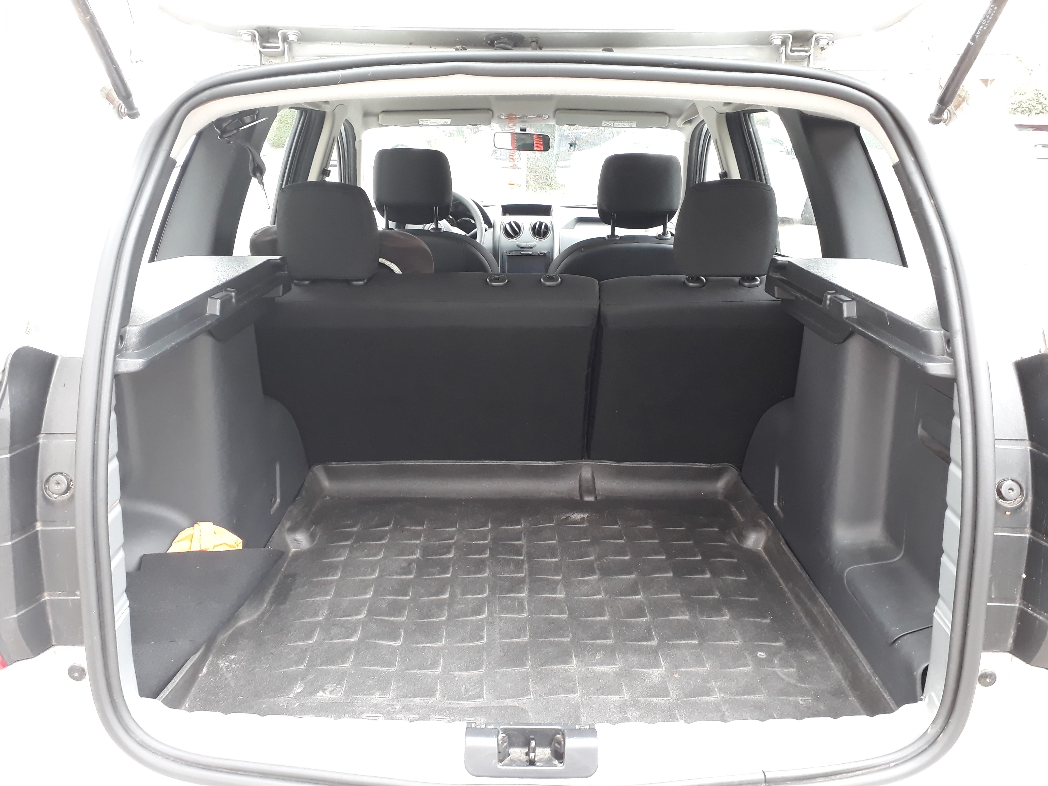 Dacia Duster con Entrada de Audio/iPod
