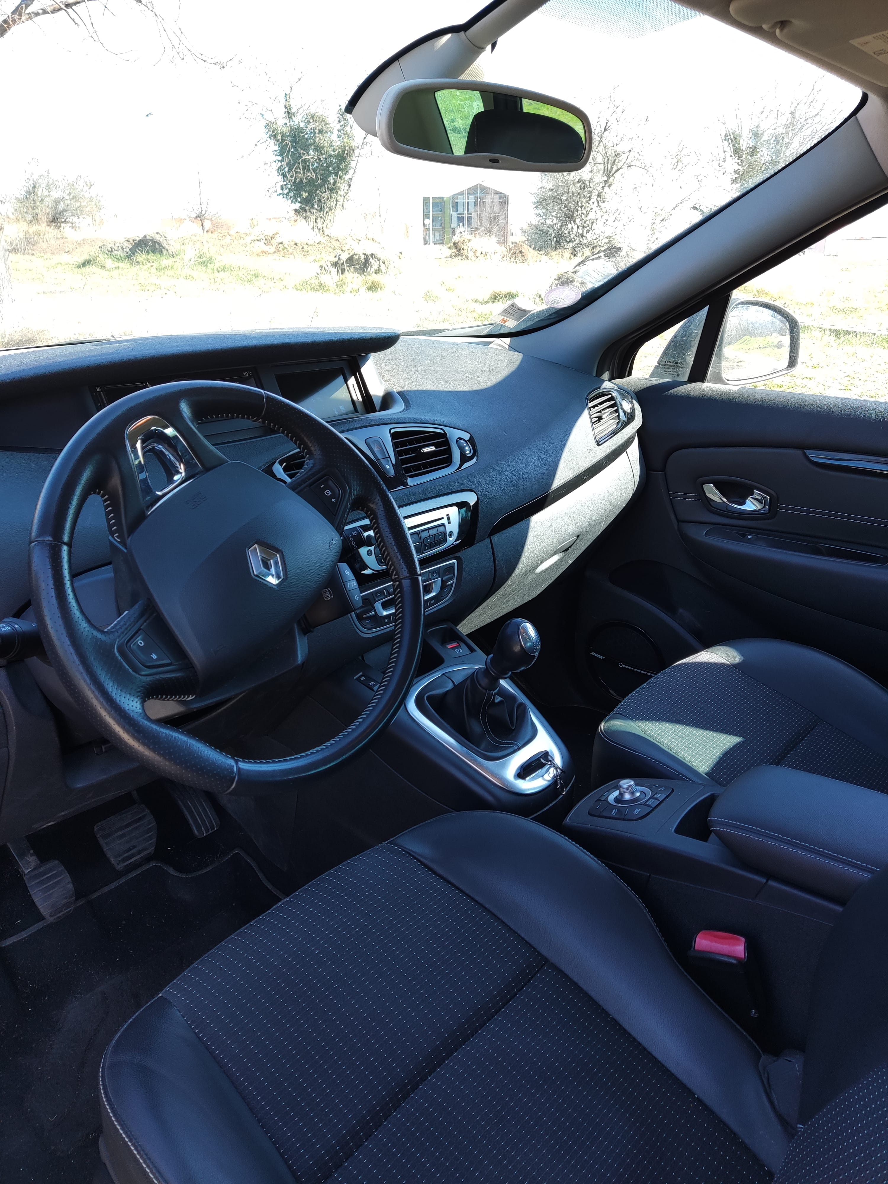 Renault Grand Scenic 1.2 TCE avec Audio Bluetooth