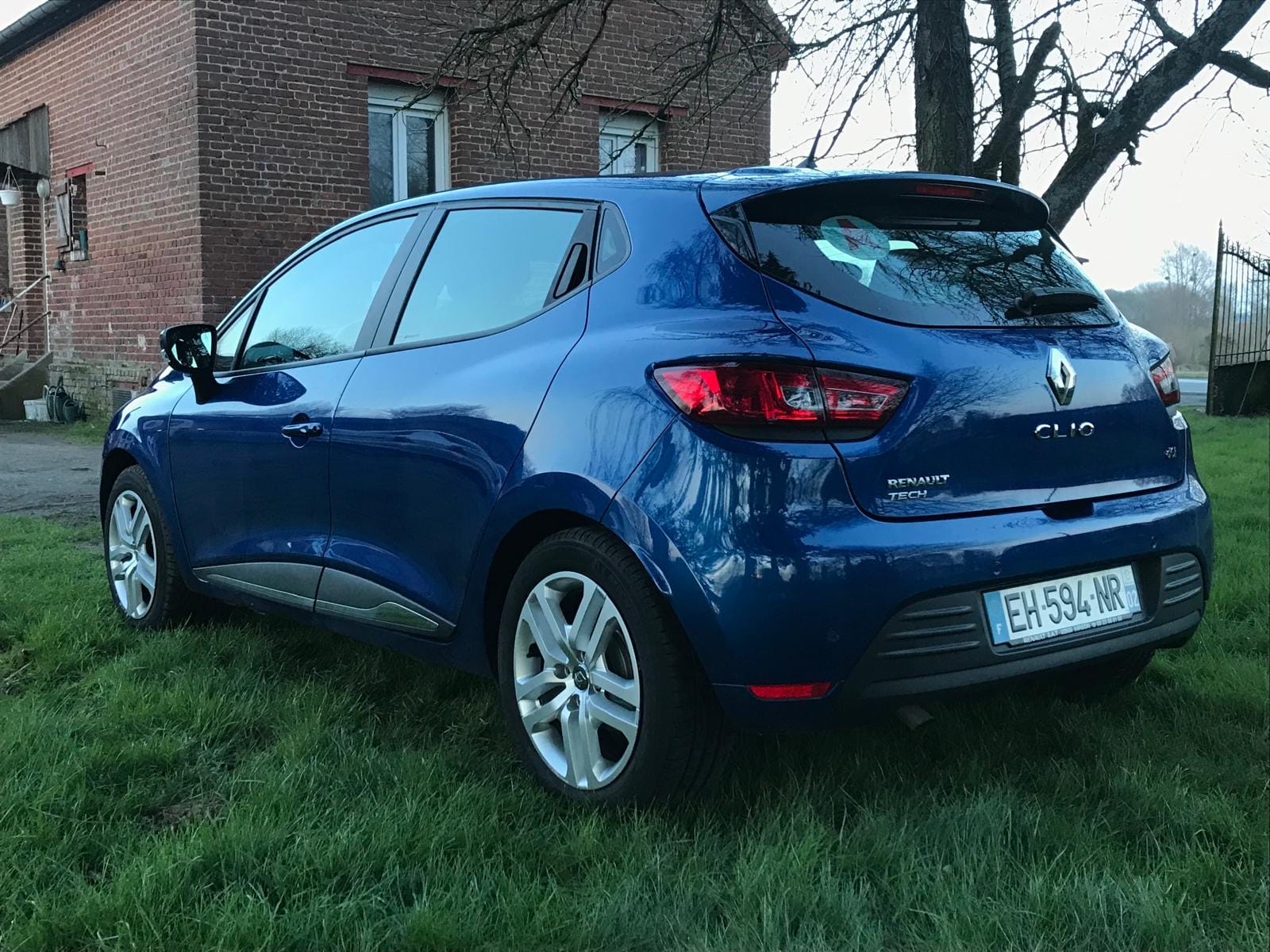 Renault Clio avec Climatisation