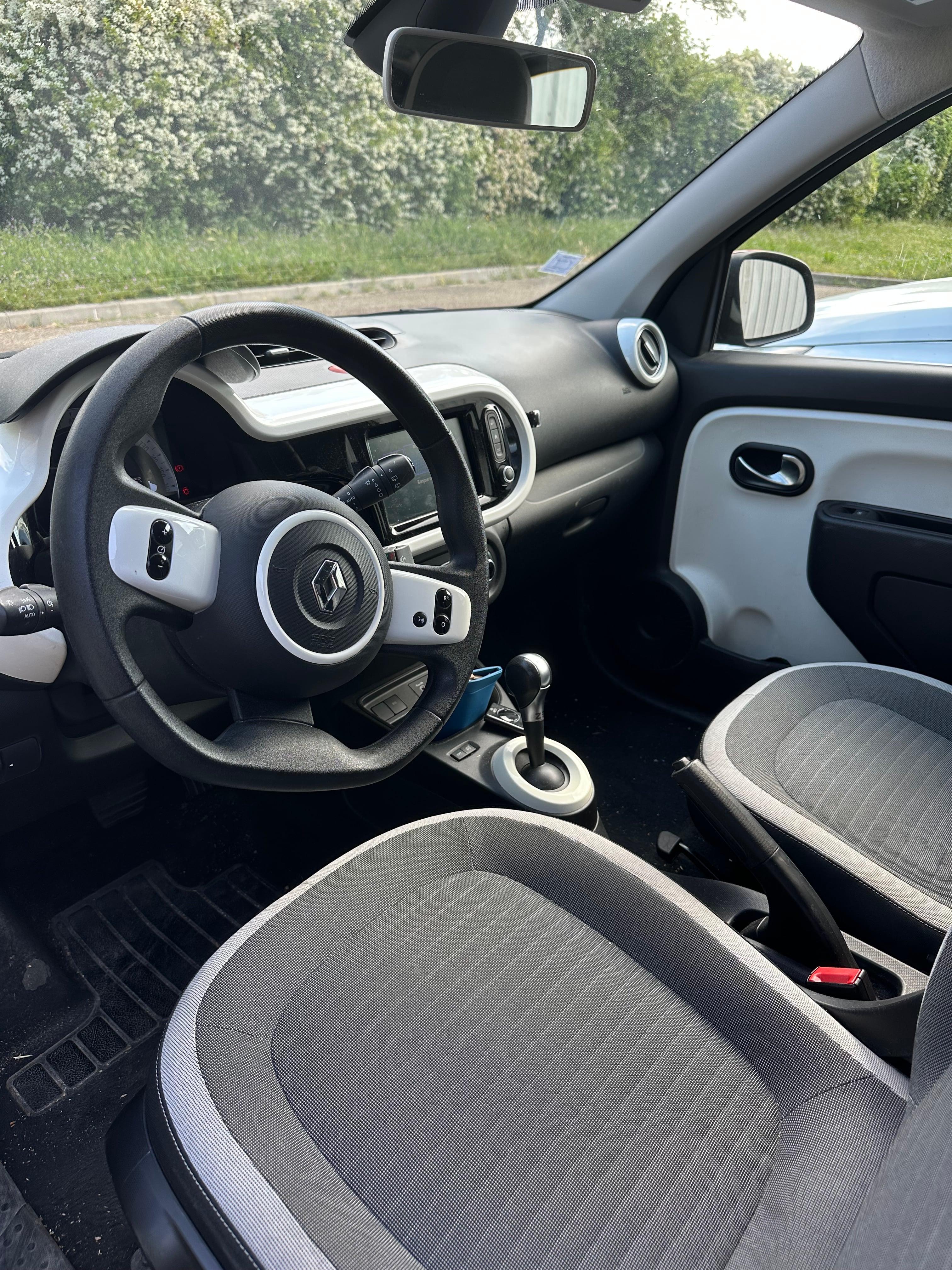 Renault Twingo E-Tech avec Audio Bluetooth