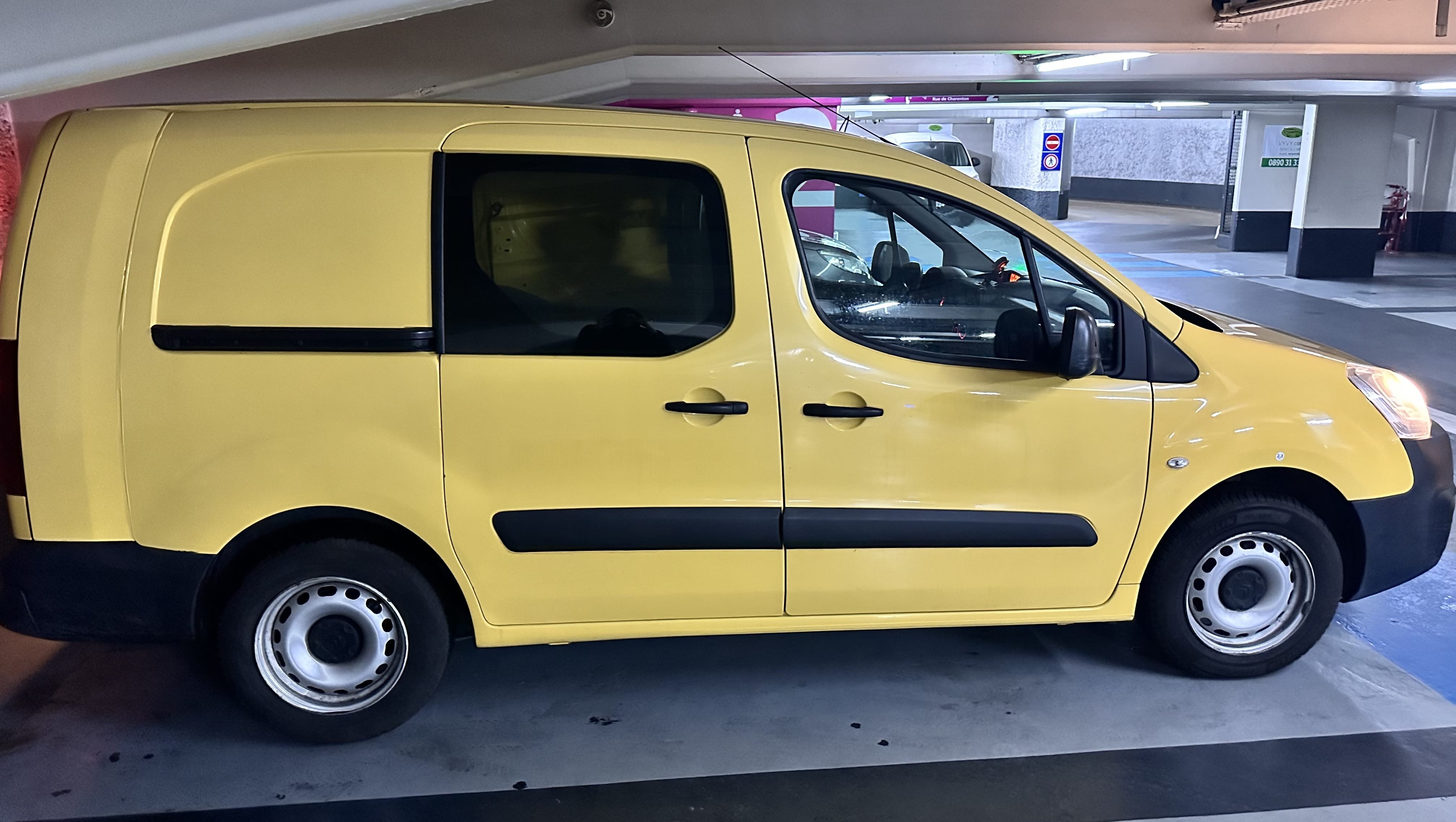Citroen Berlingo XL BLUEHDI 100 CONFORT