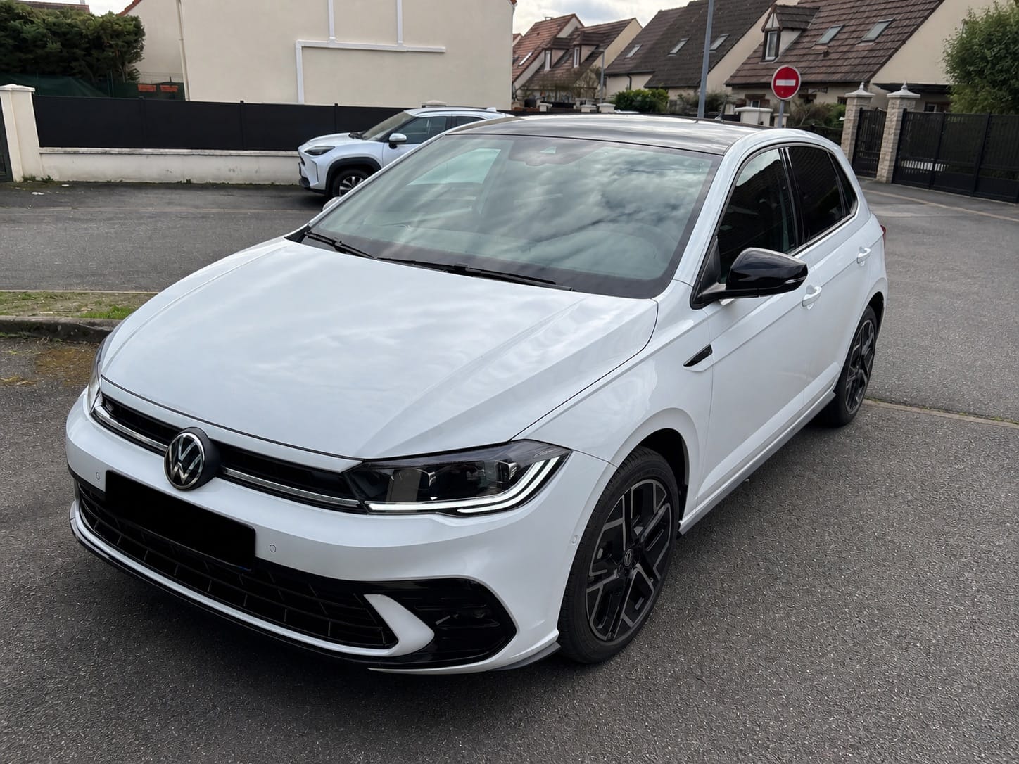 Volkswagen Polo R-Line, 2026, Essence 95, automatique