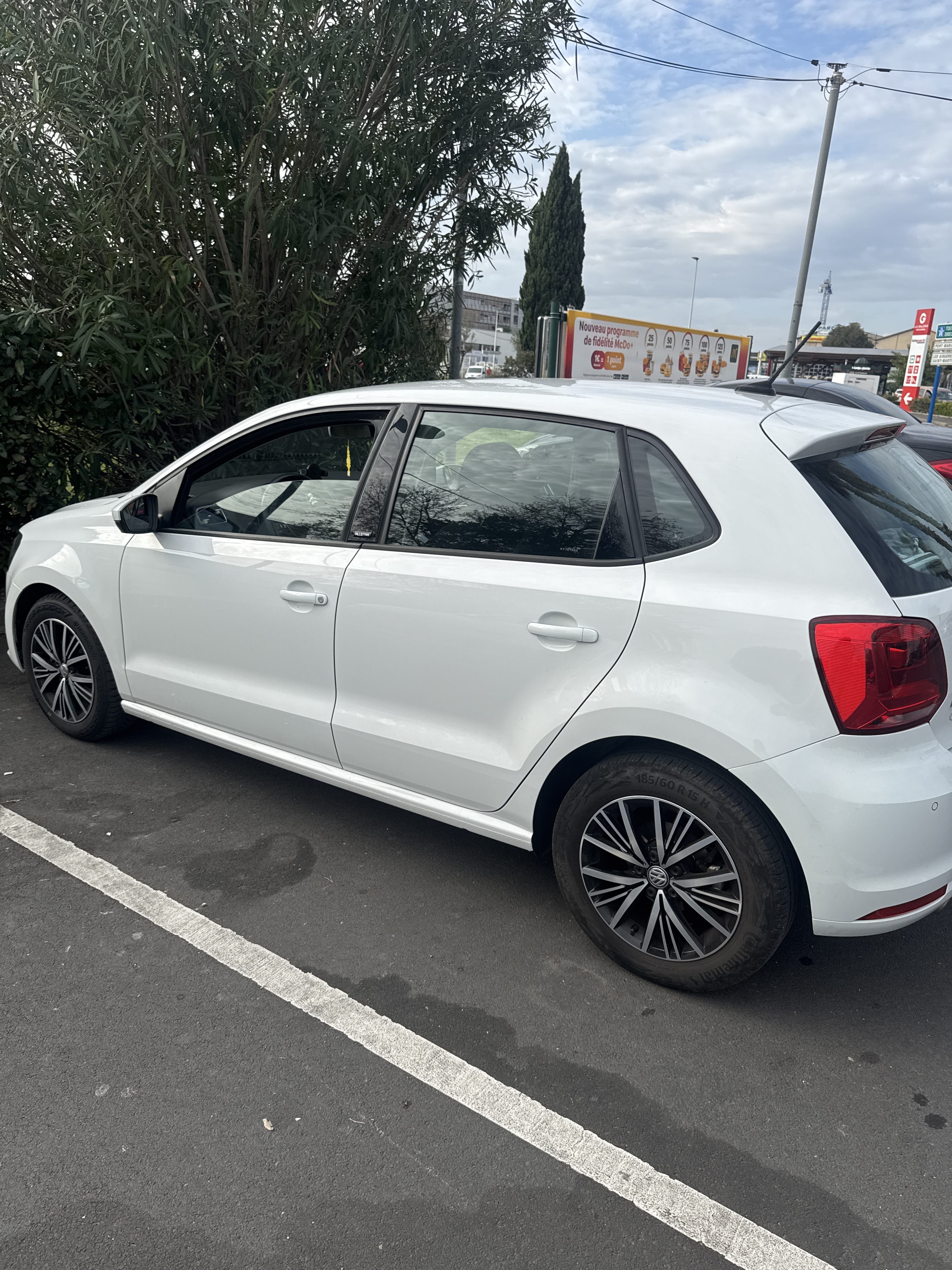 Volkswagen Polo with Air conditioning