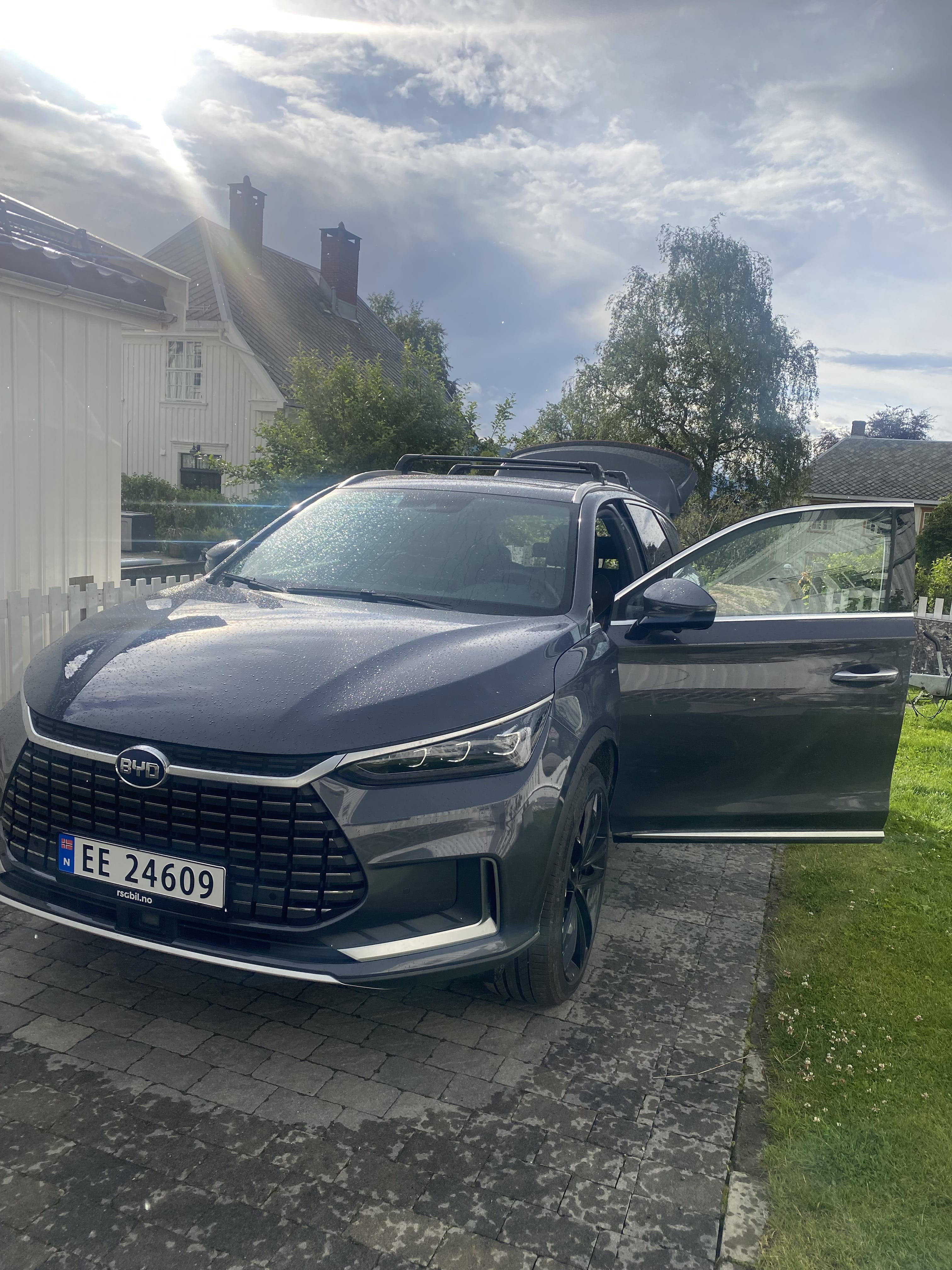 BYD Tang, 2022, Elektrisk, automatisk, 7 seter