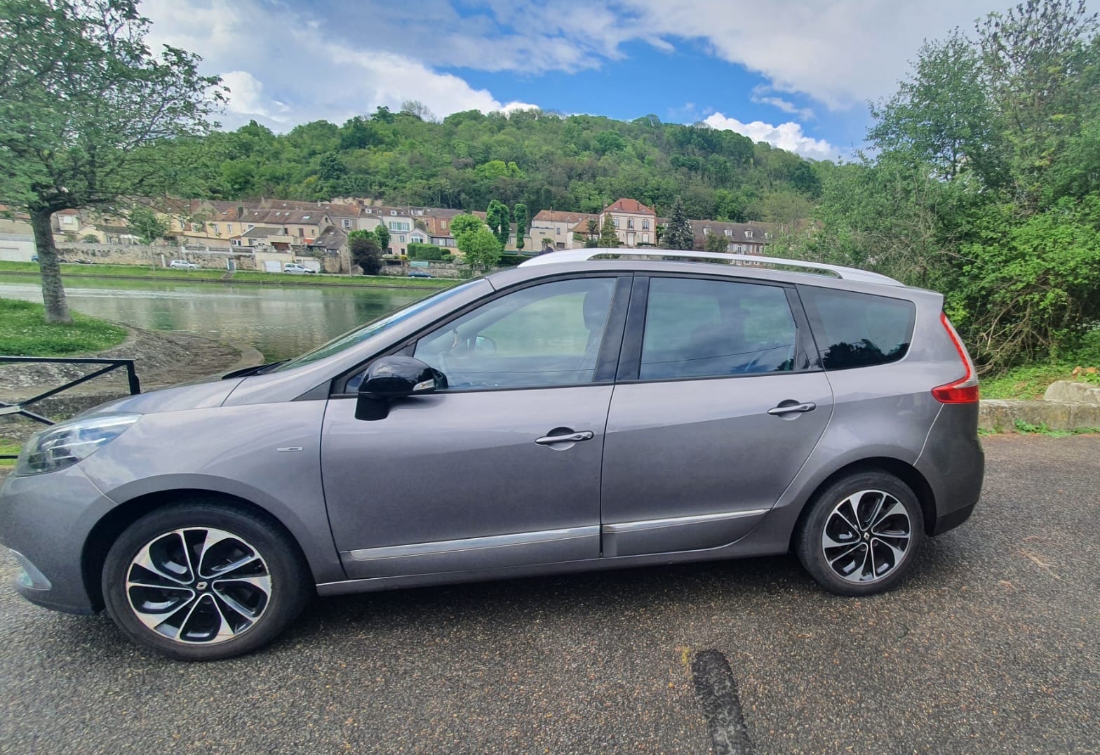 Renault Grand Scenic con Aire acondicionado