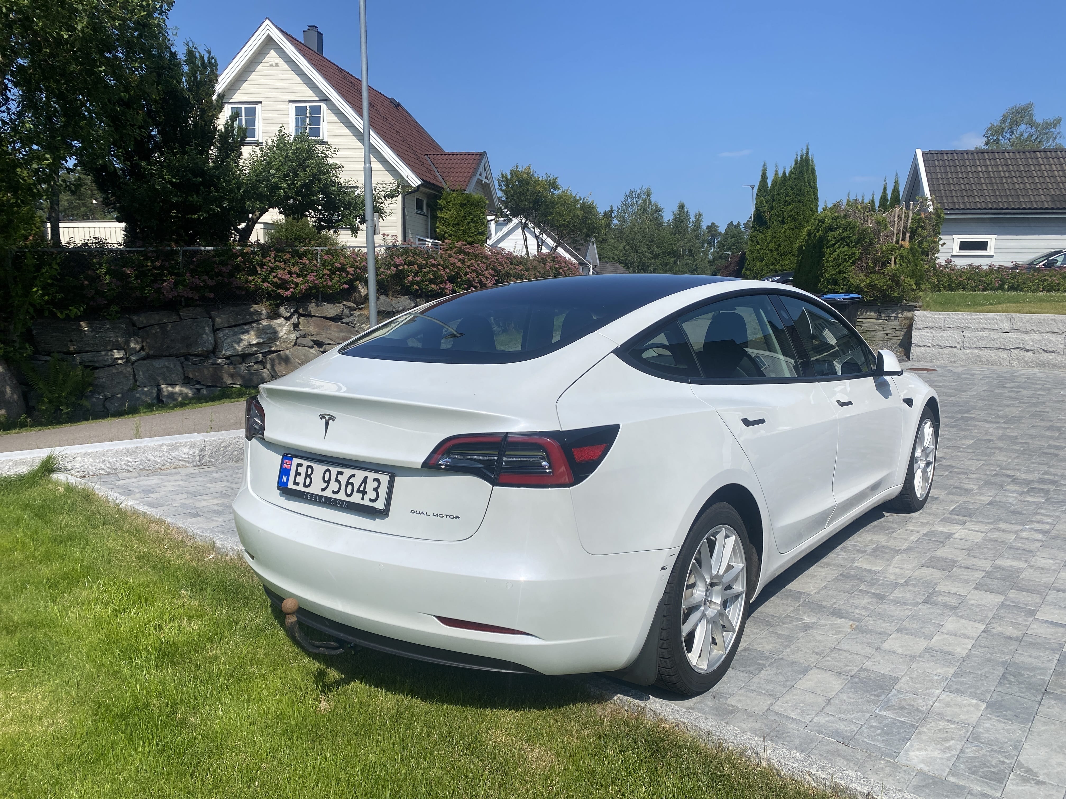 Tesla Model 3 Long Range AWD avec GPS