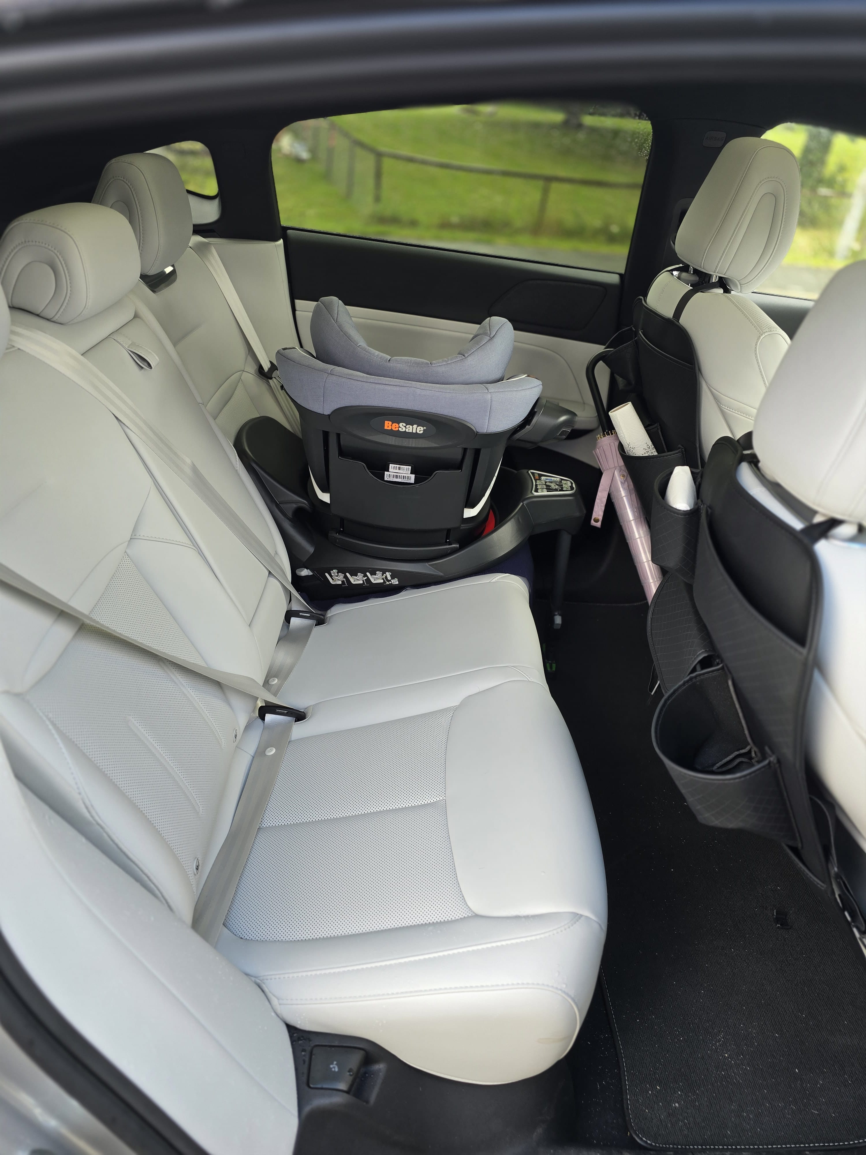 Xpeng G6 med Babysete