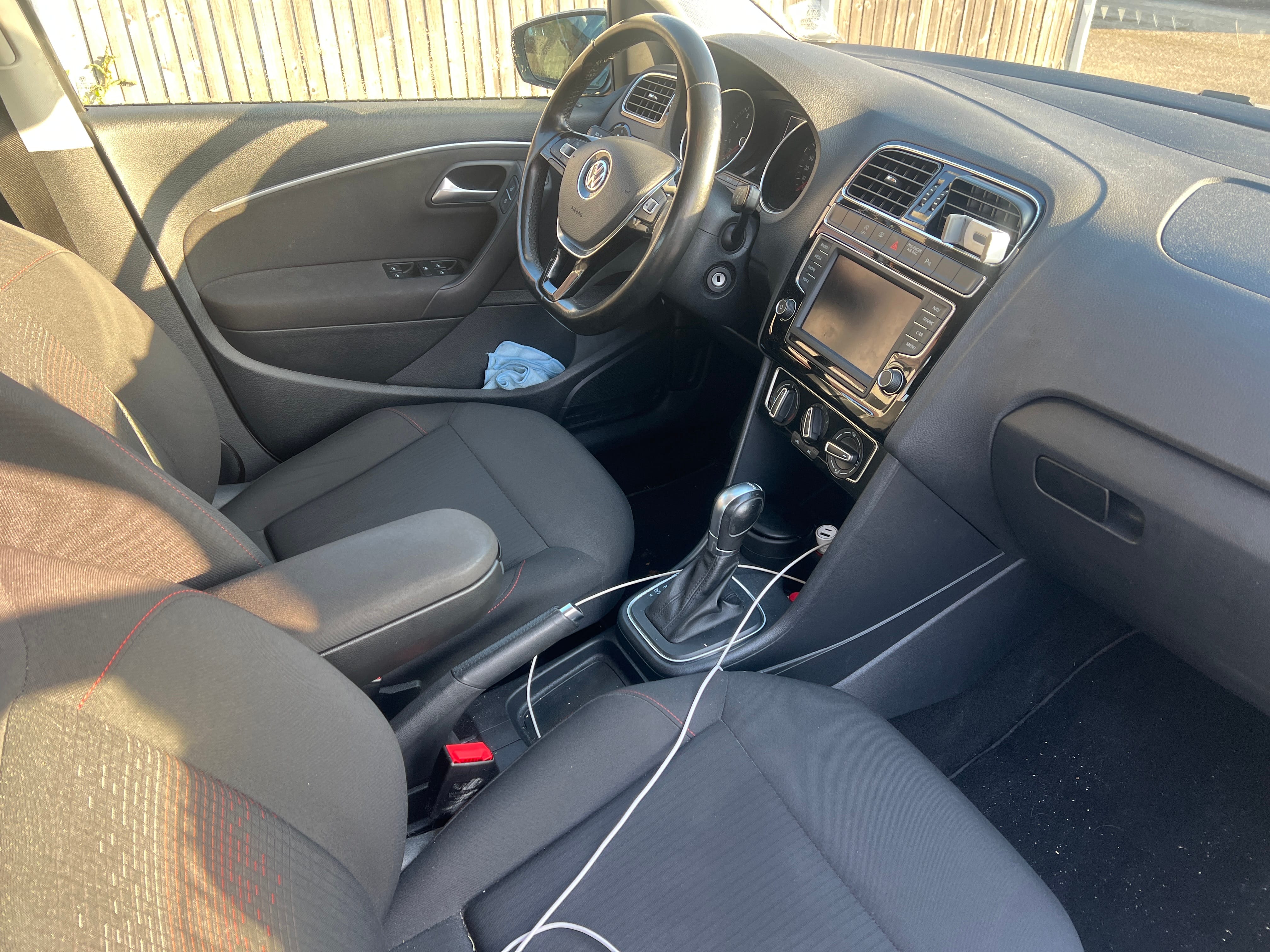 Volkswagen Polo 1.2 tsi avec Régulateur de vitesse