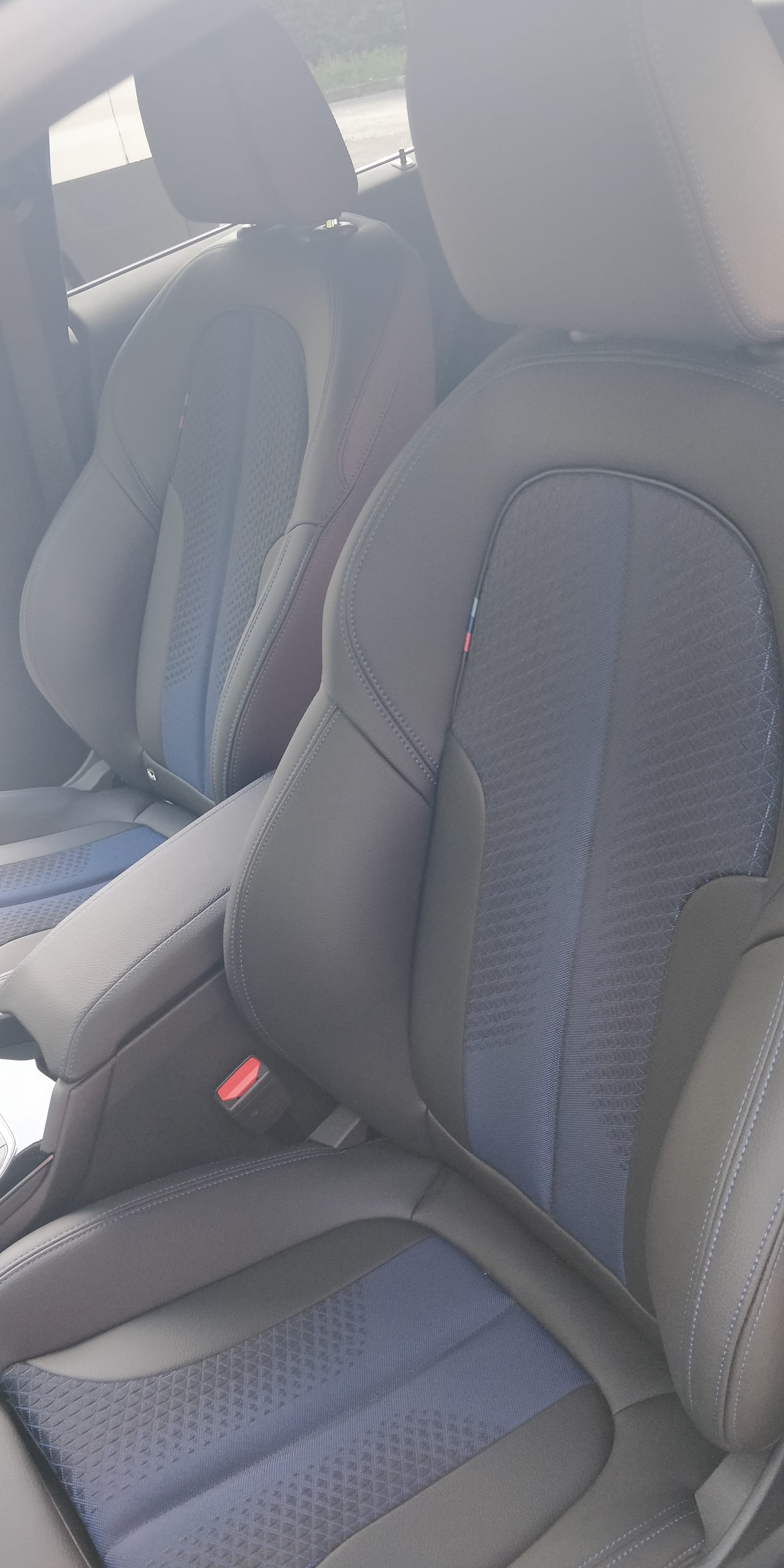 BMW Série 2 Coupé Pack M sport avec Entrée audio / iPod