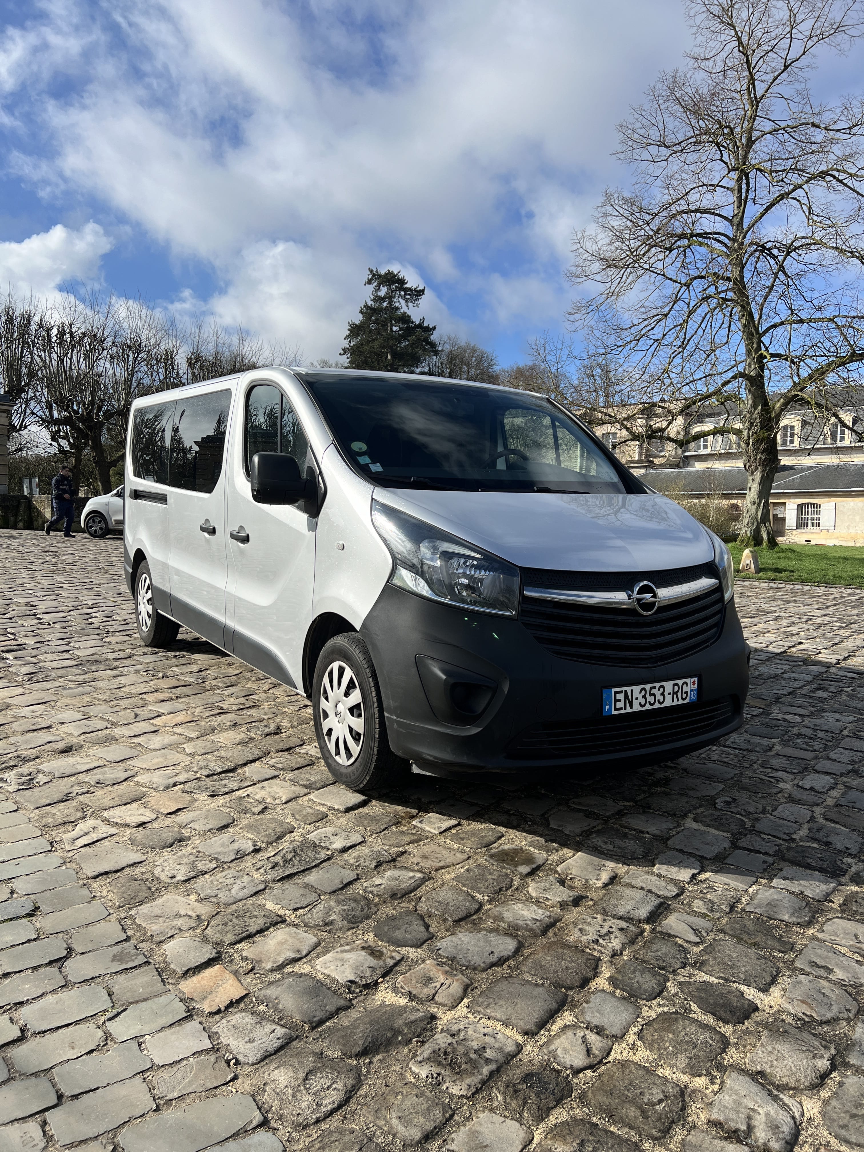 Opel Vivaro Combi, 2017, Diesel, 9 places et plus
