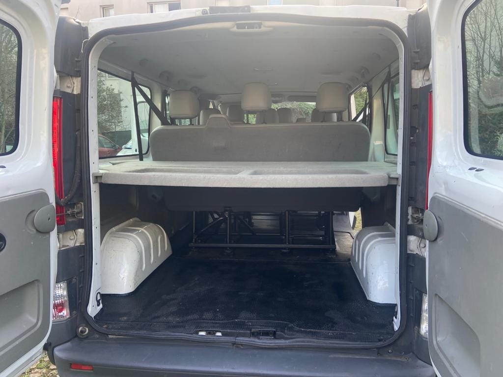 Opel Vivaro Combi