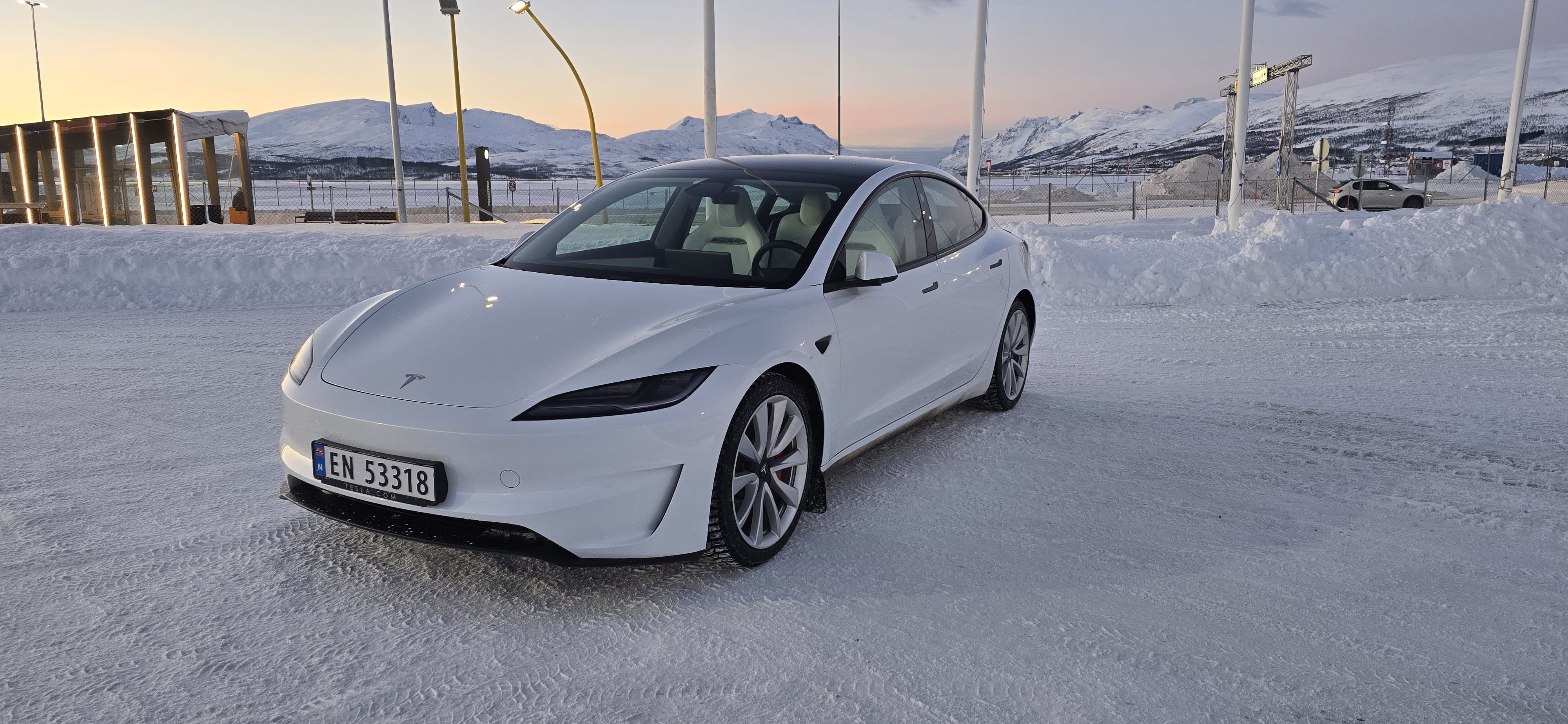 Tesla Model 3 Performance, 2025, Électrique, automatique