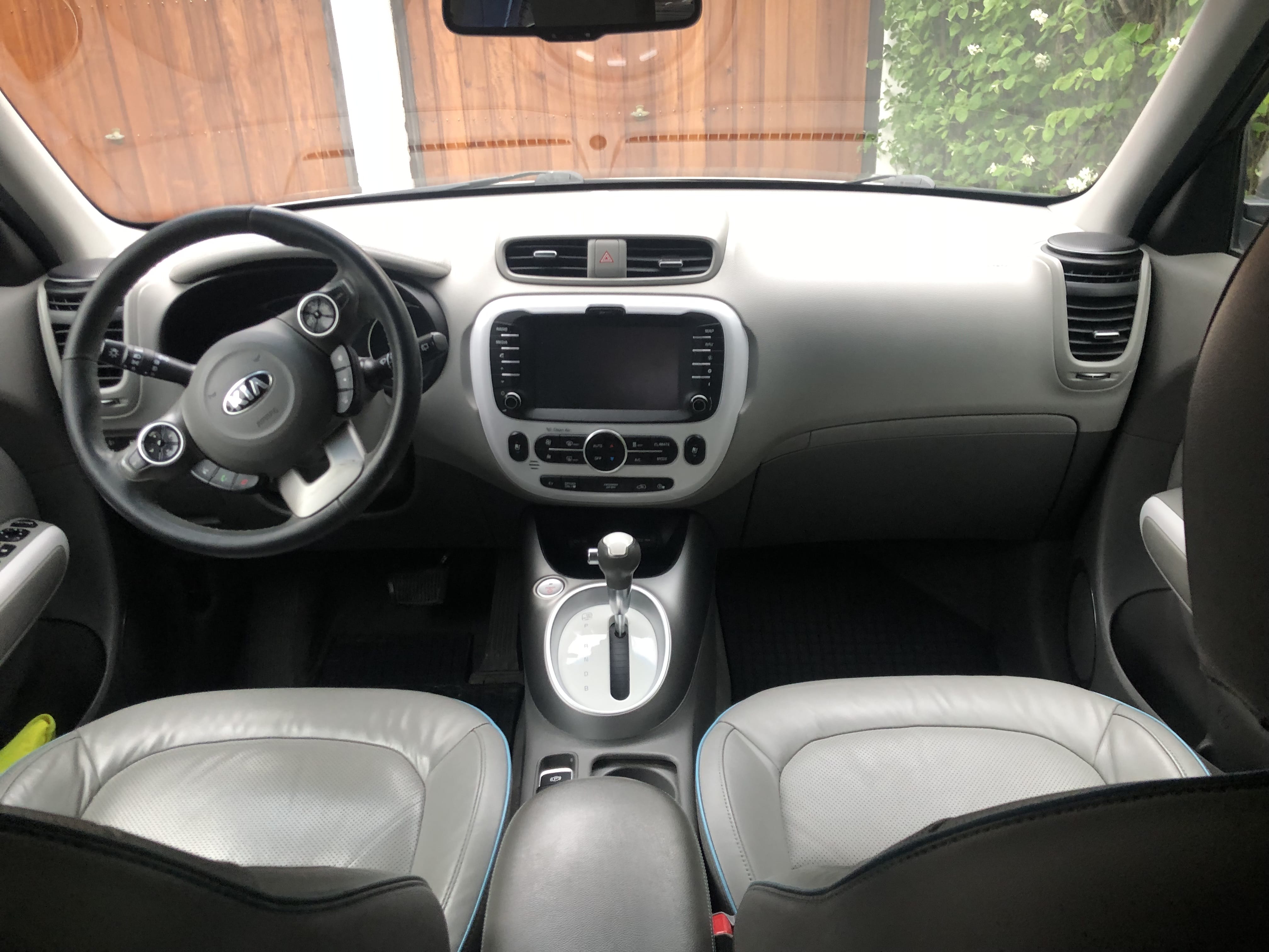 Kia E-Soul El-bil, panoramatak. med Cruisekontroll