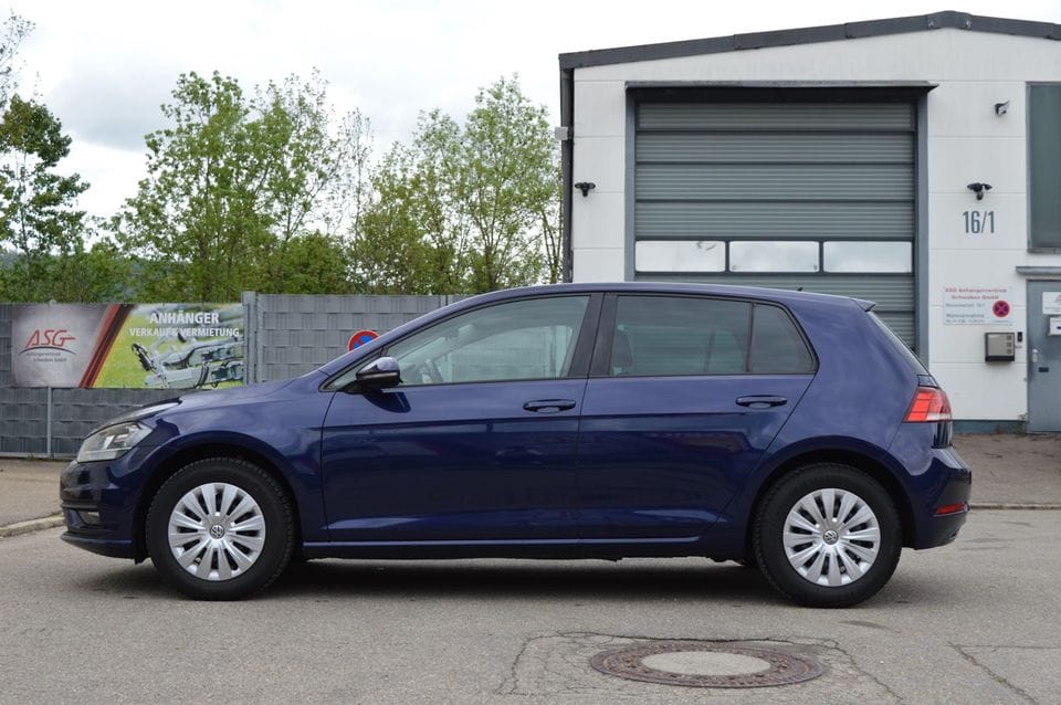 Volkswagen Golf avec Climatisation
