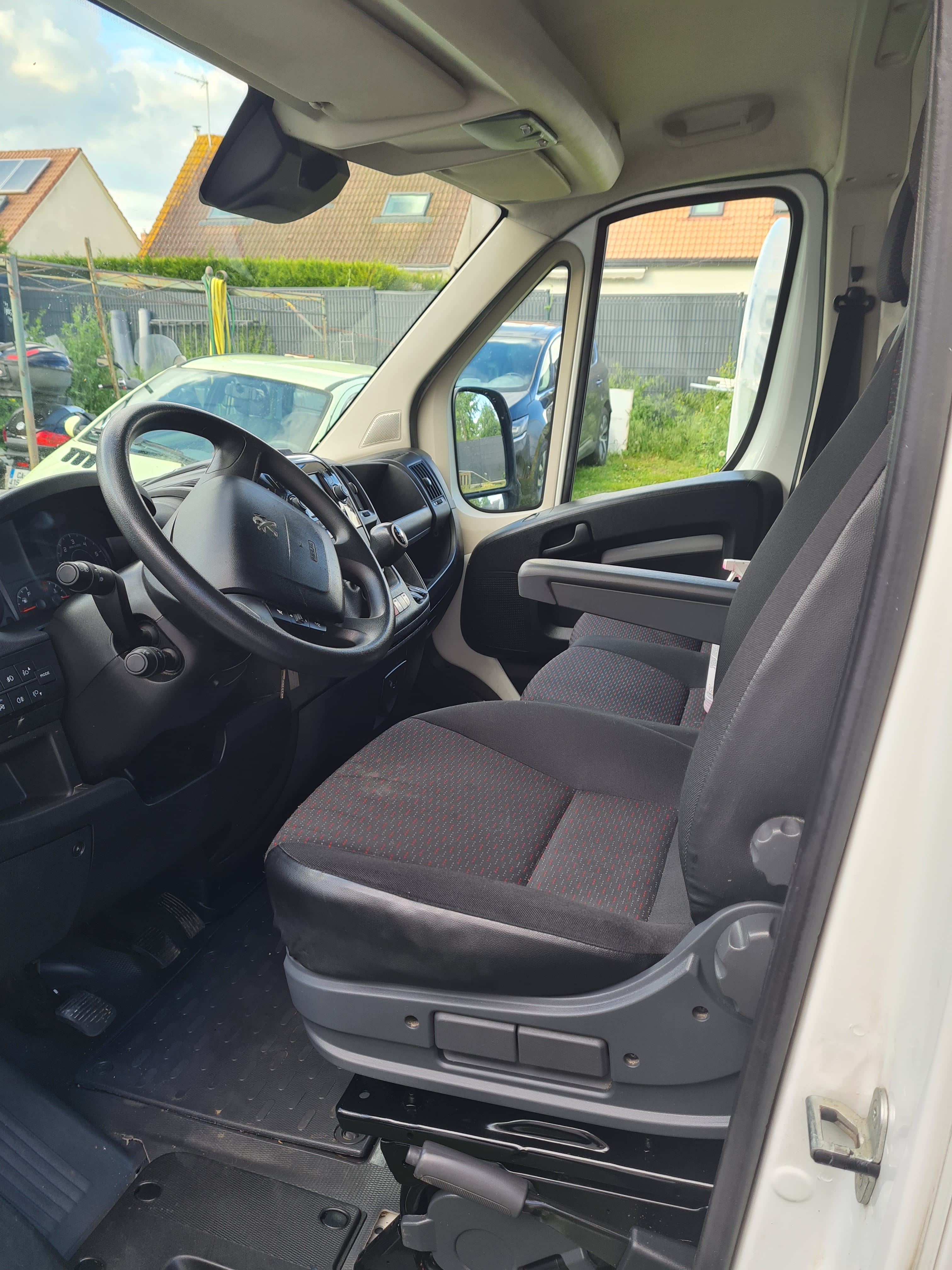 Peugeot Boxer FOURGON.  12 m³
