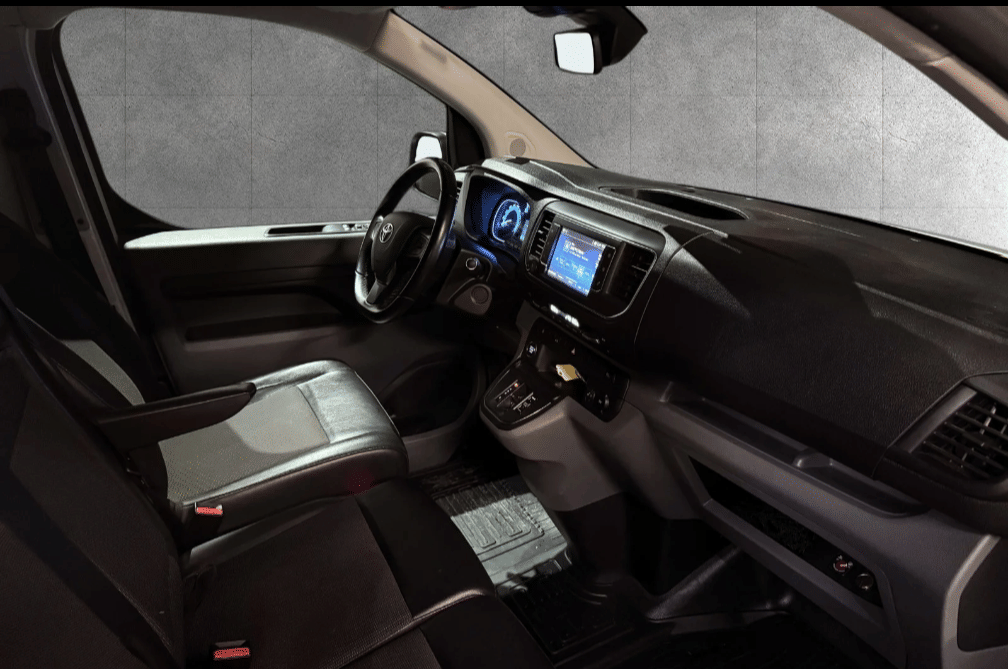 Toyota Proace Varebil med GPS