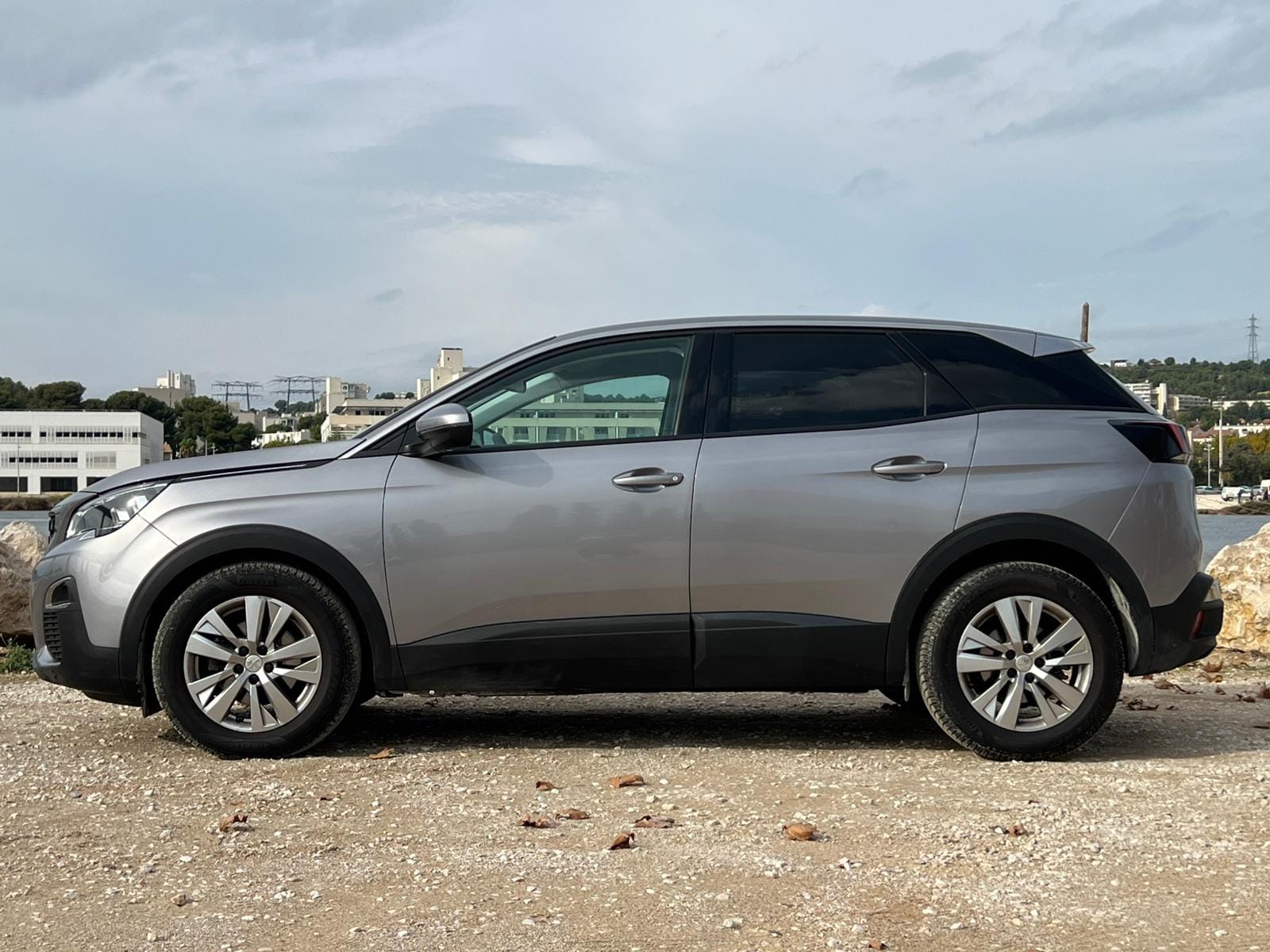 Peugeot 3008 2020 Boîte auto EAT8 avec Climatisation