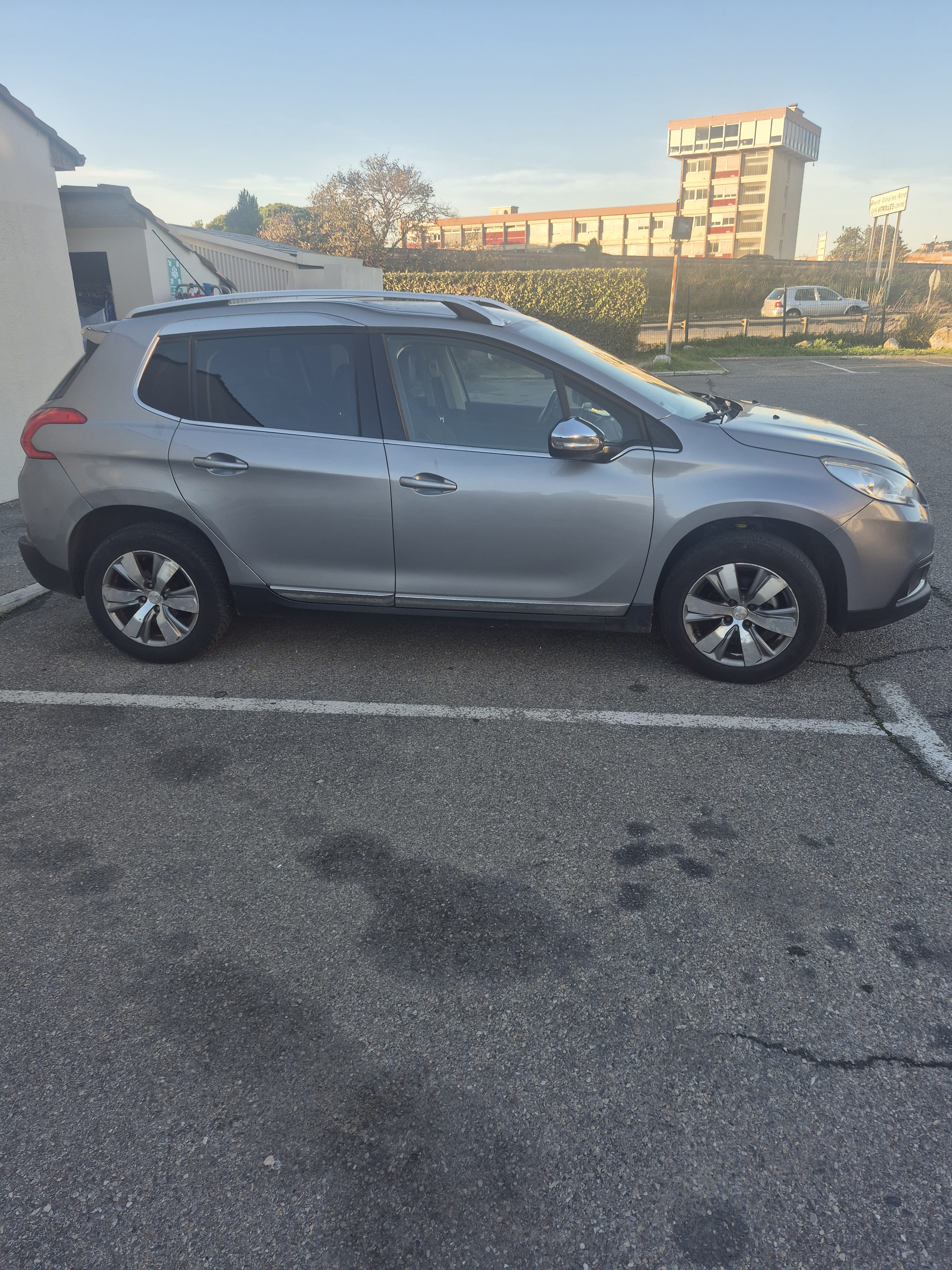 Peugeot 2008 con Apple CarPlay