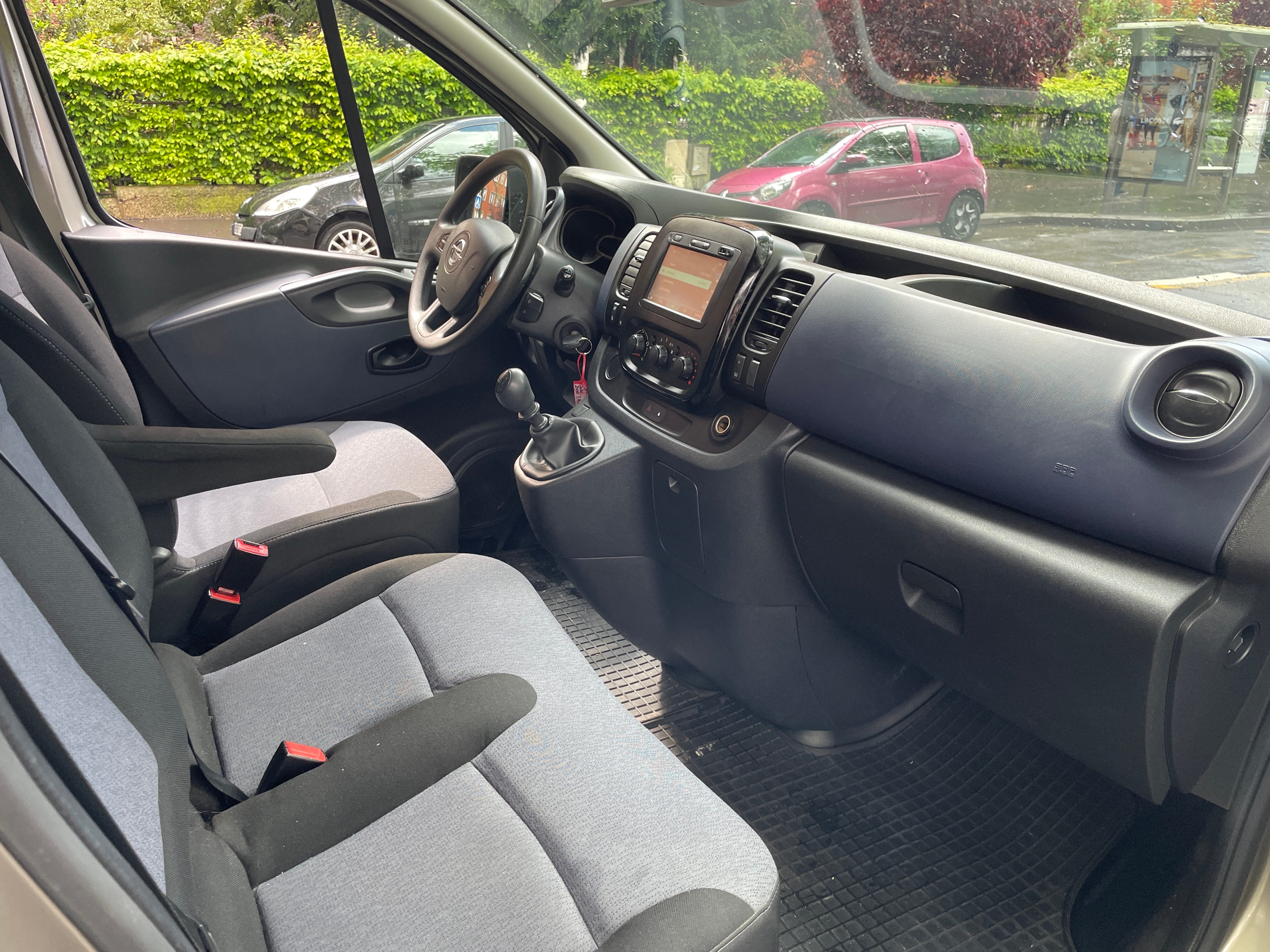 Opel Vivaro Combi avec Régulateur de vitesse