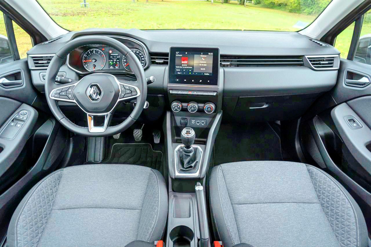 Renault Clio V avec Siège bébé