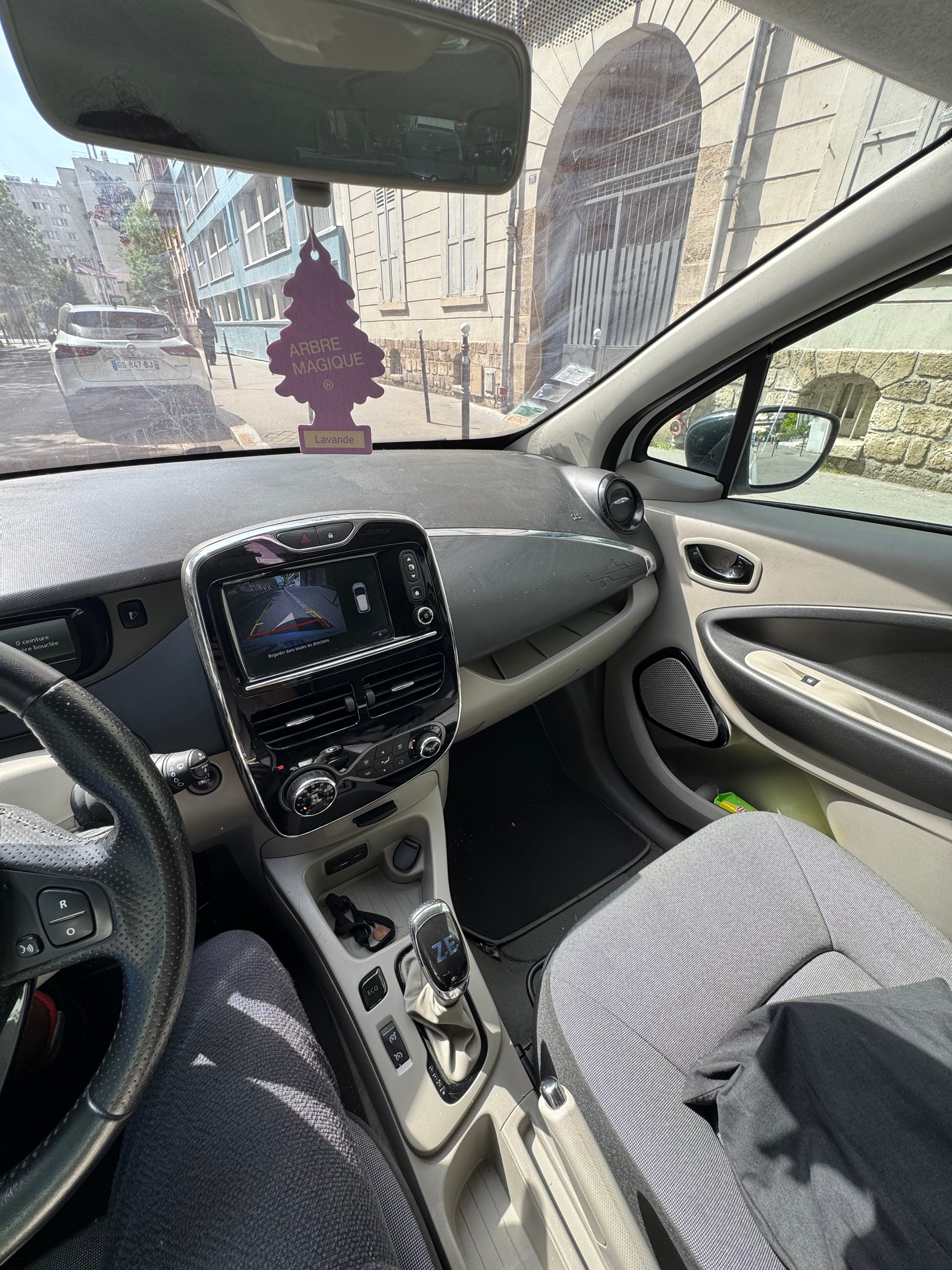 Renault ZOE avec GPS