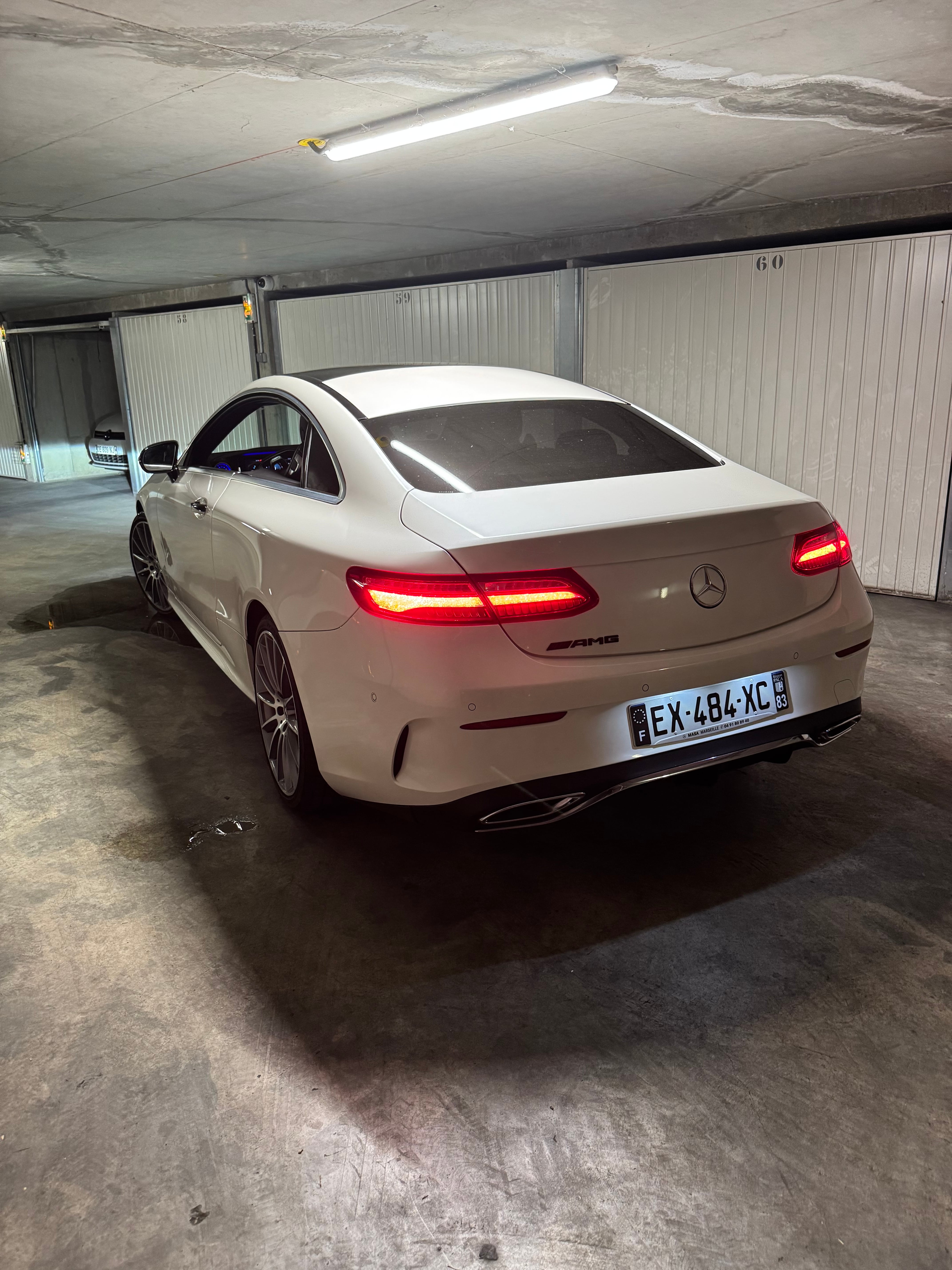 Mercedes-Benz Classe E Coupé 2.1 cdi avec Caméra de recul