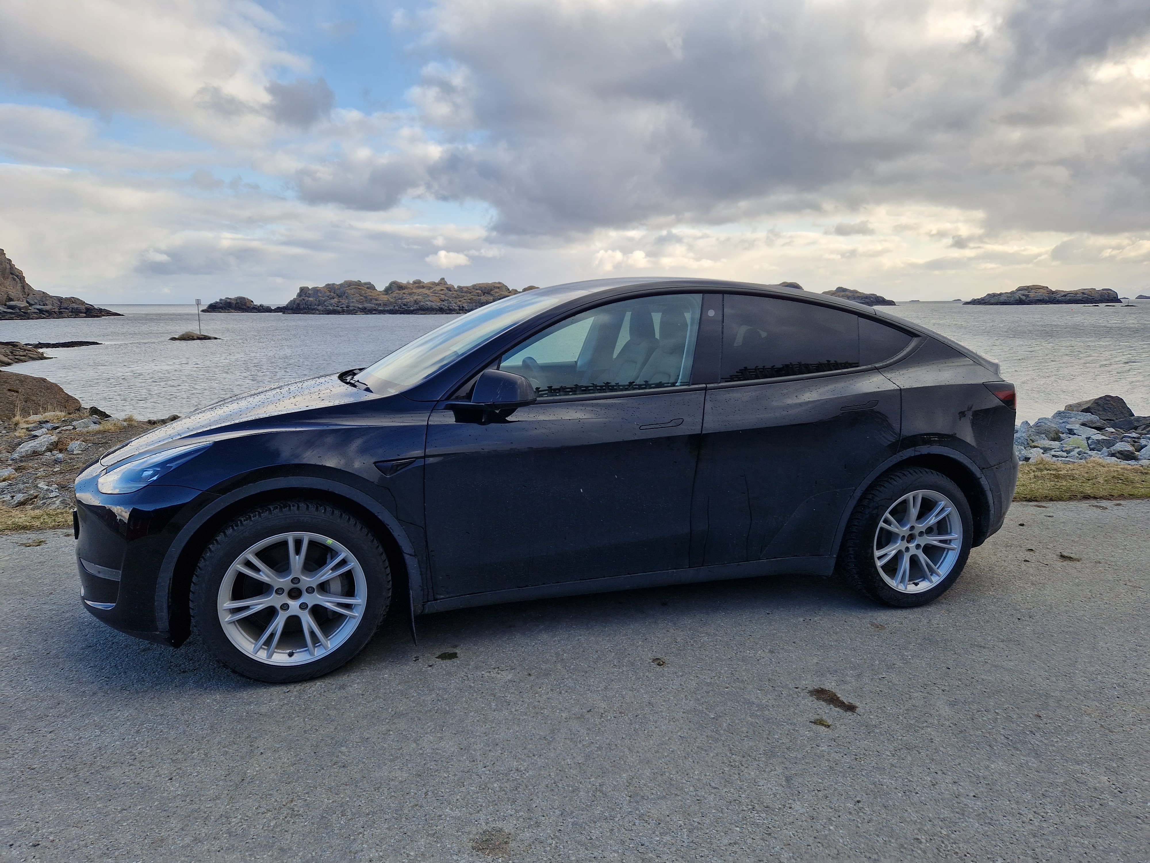 Tesla Model Y with Air conditioning